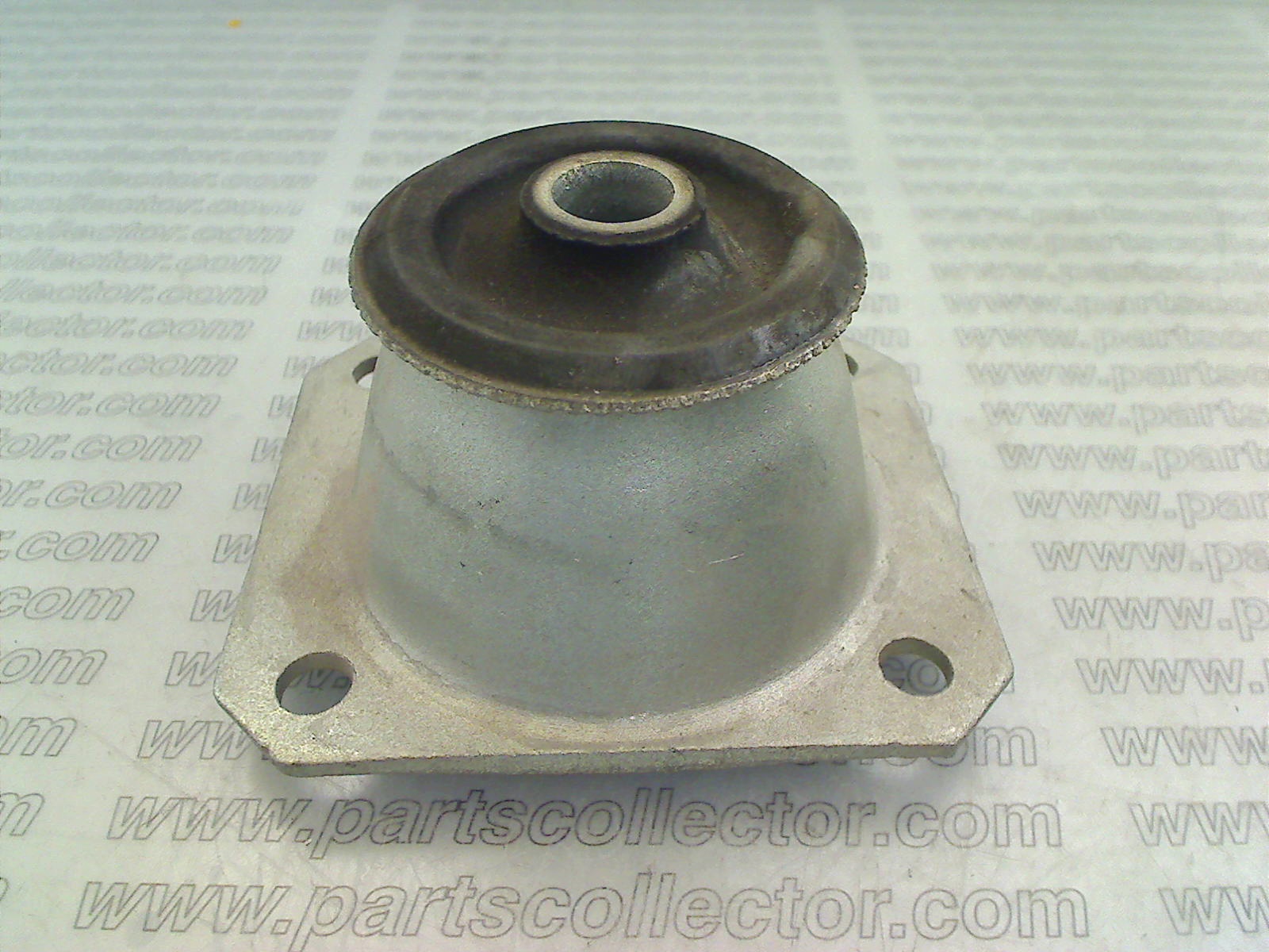 FERRARI 155454 Transmission code 13736 compatible with: FERRARI 365 GT4 BB, FERRARI 512BB, FERRARI 512BBi, FERRARI 512M, FERRARI 512TR, FERRARI TESTAROSSA