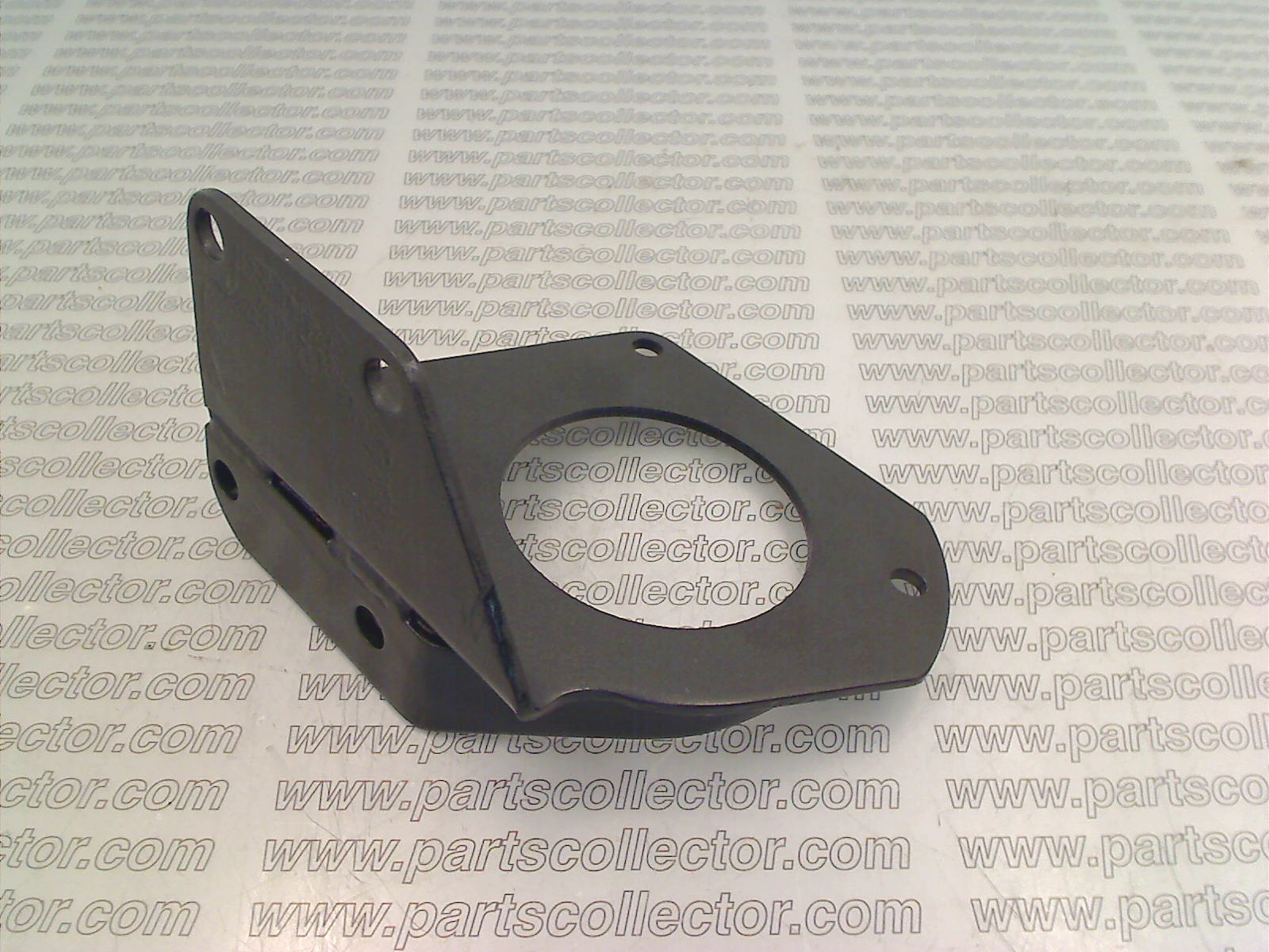 FERRARI 107528 Engine code 17546 compatible with: FERRARI 208, FERRARI 208 GT4, FERRARI 208 TURBO, FERRARI 308, FERRARI 308 4V, FERRARI 308 GT4, FERRARI 308 GTB GTS, FERRARI 328, FERRARI MONDIAL - additional view