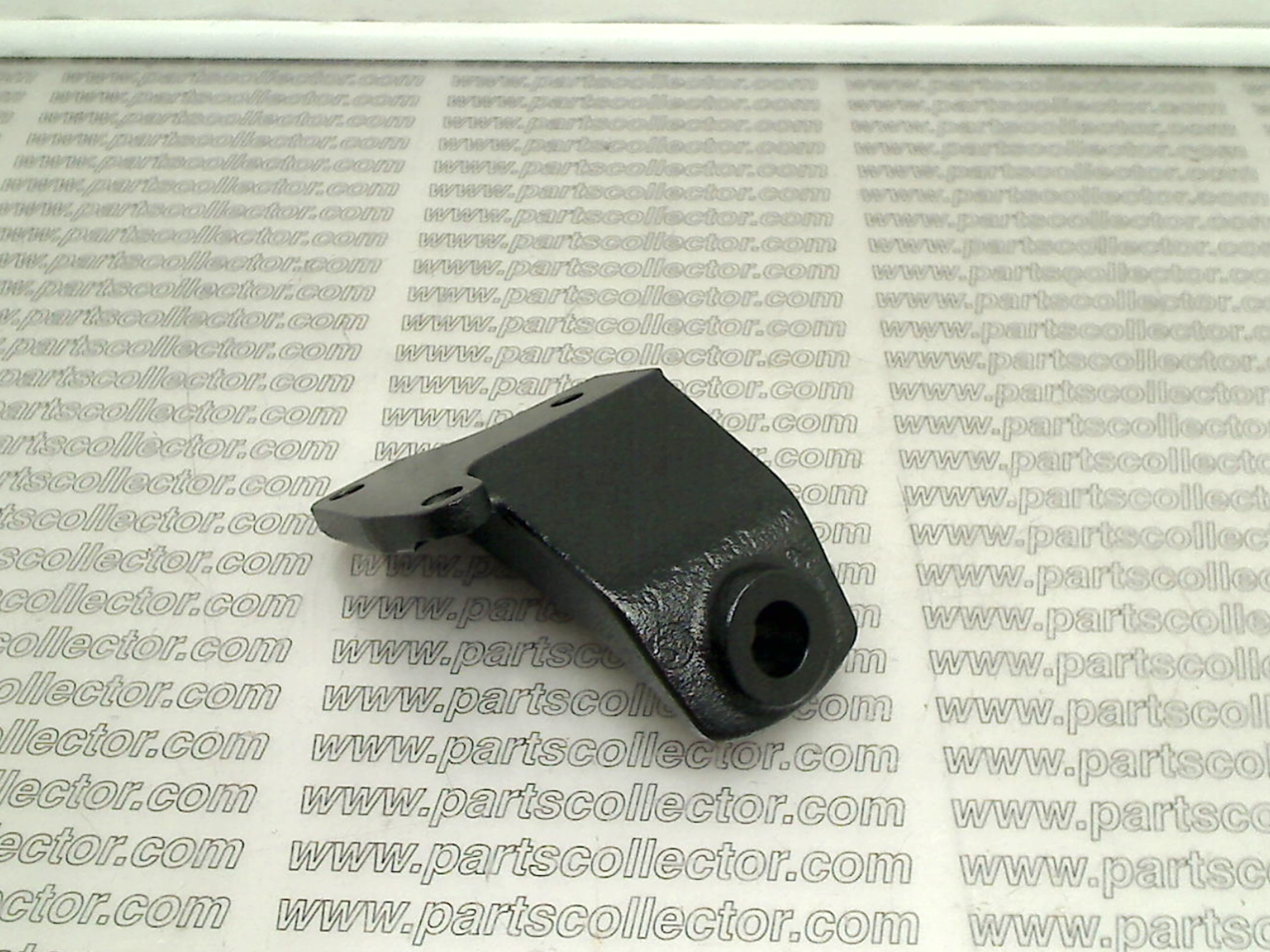 MASERATI 5405876 Engine code 12102 compatible with: MASERATI MERAK AM122, MASERATI MERAK SS AM122A - detail view