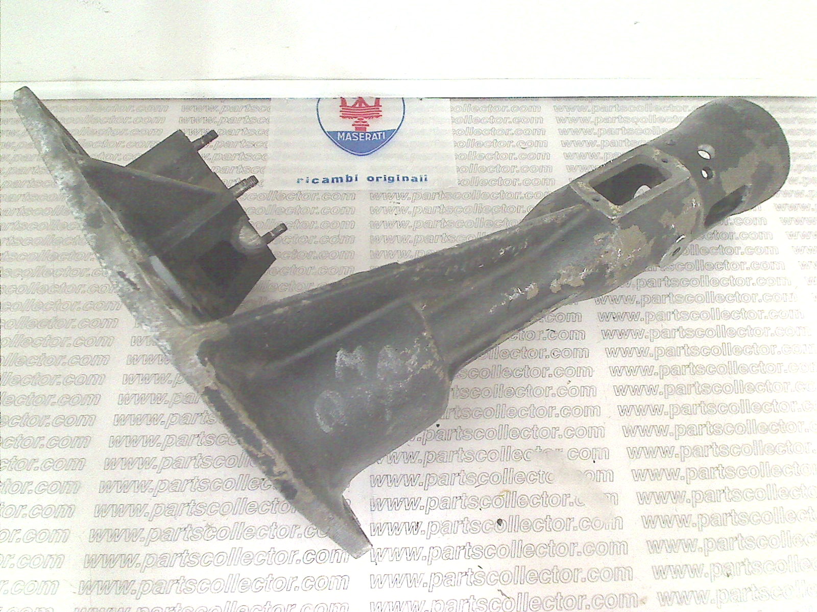 MASERATI 107 FC 59727 Steering and Wheels code 19557 compatible with: MASERATI GHIBLI AM115, MASERATI MISTRAL AM109 - additional view