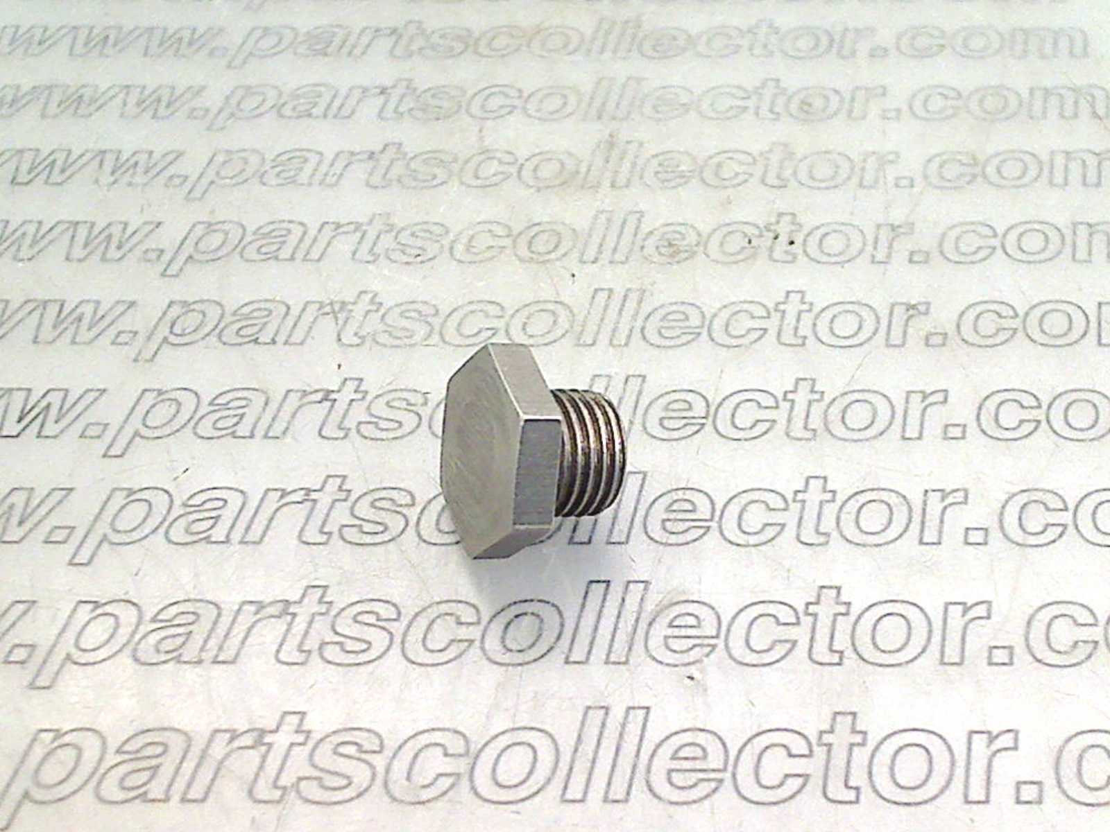 FERRARI 110860 Fuel system - Exhaust code 13875 compatible with: FERRARI 208, FERRARI 288 GTO, FERRARI 308, FERRARI 328, FERRARI 348, FERRARI 355, FERRARI 360, FERRARI 400, FERRARI 412, FERRARI 430, FERRARI 456, FERRARI 512BB, FERRARI 512BBi, FERRARI 512M, FERRARI 512TR, FERRARI 550, FERRARI F40, FERRARI F50, FERRARI MONDIAL, FERRARI TESTAROSSA