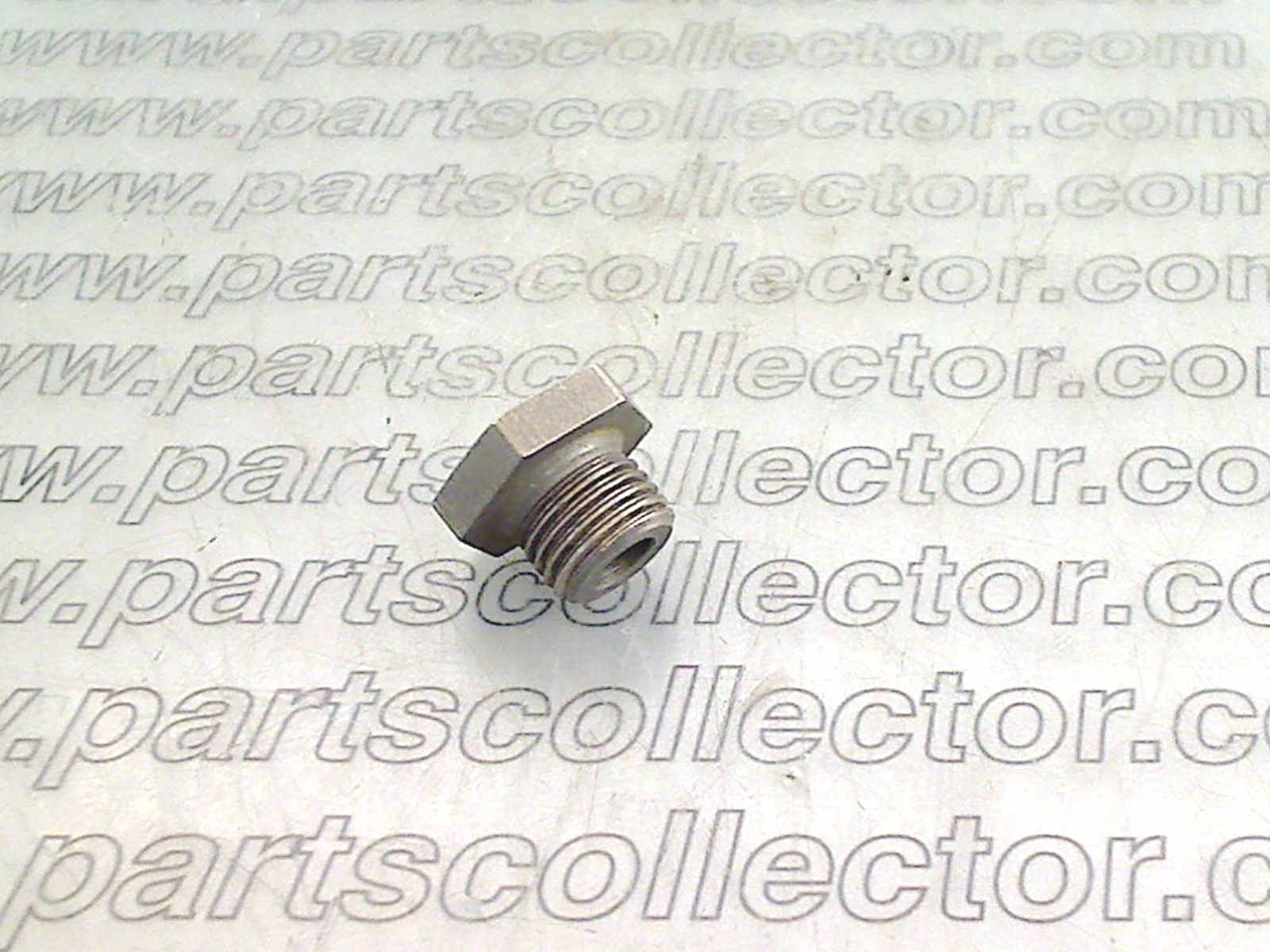 FERRARI 110860 Fuel system - Exhaust code 13875 compatible with: FERRARI 208, FERRARI 288 GTO, FERRARI 308, FERRARI 328, FERRARI 348, FERRARI 355, FERRARI 360, FERRARI 400, FERRARI 412, FERRARI 430, FERRARI 456, FERRARI 512BB, FERRARI 512BBi, FERRARI 512M, FERRARI 512TR, FERRARI 550, FERRARI F40, FERRARI F50, FERRARI MONDIAL, FERRARI TESTAROSSA - additional view