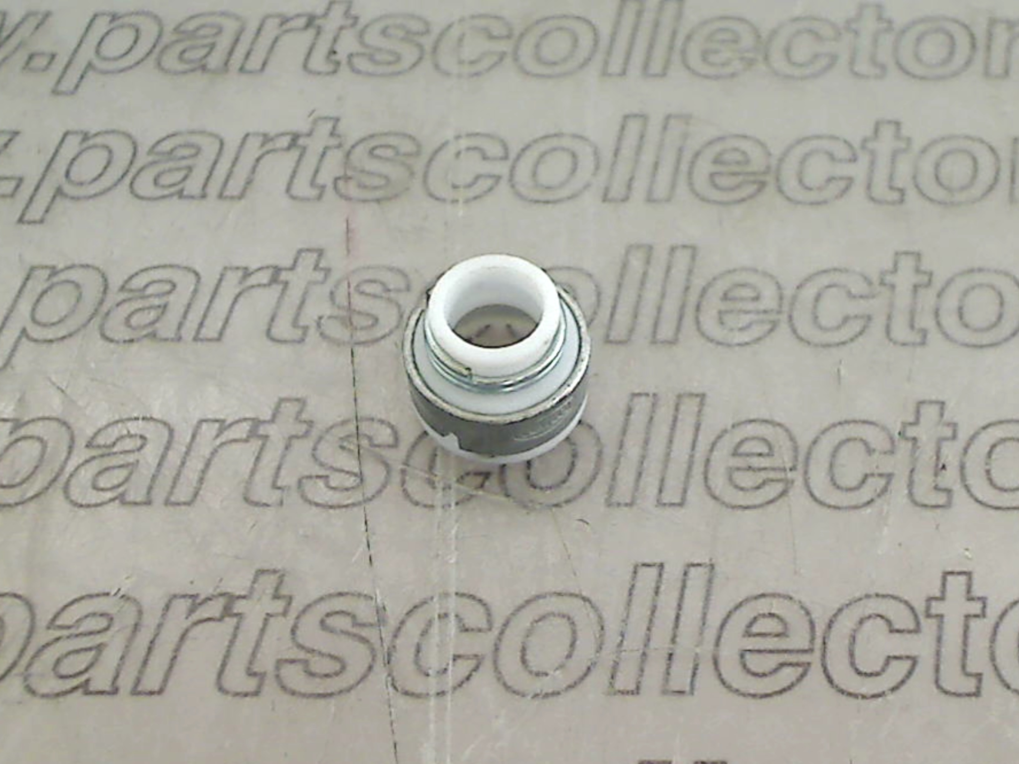 001220840 - 07M109675 Engine code 14804 compatible with: LAMBORGHINI COUNTACH, LAMBORGHINI COUNTACH 5000, LAMBORGHINI DIABLO, LAMBORGHINI LM002, LAMBORGHINI MURCIELAGO