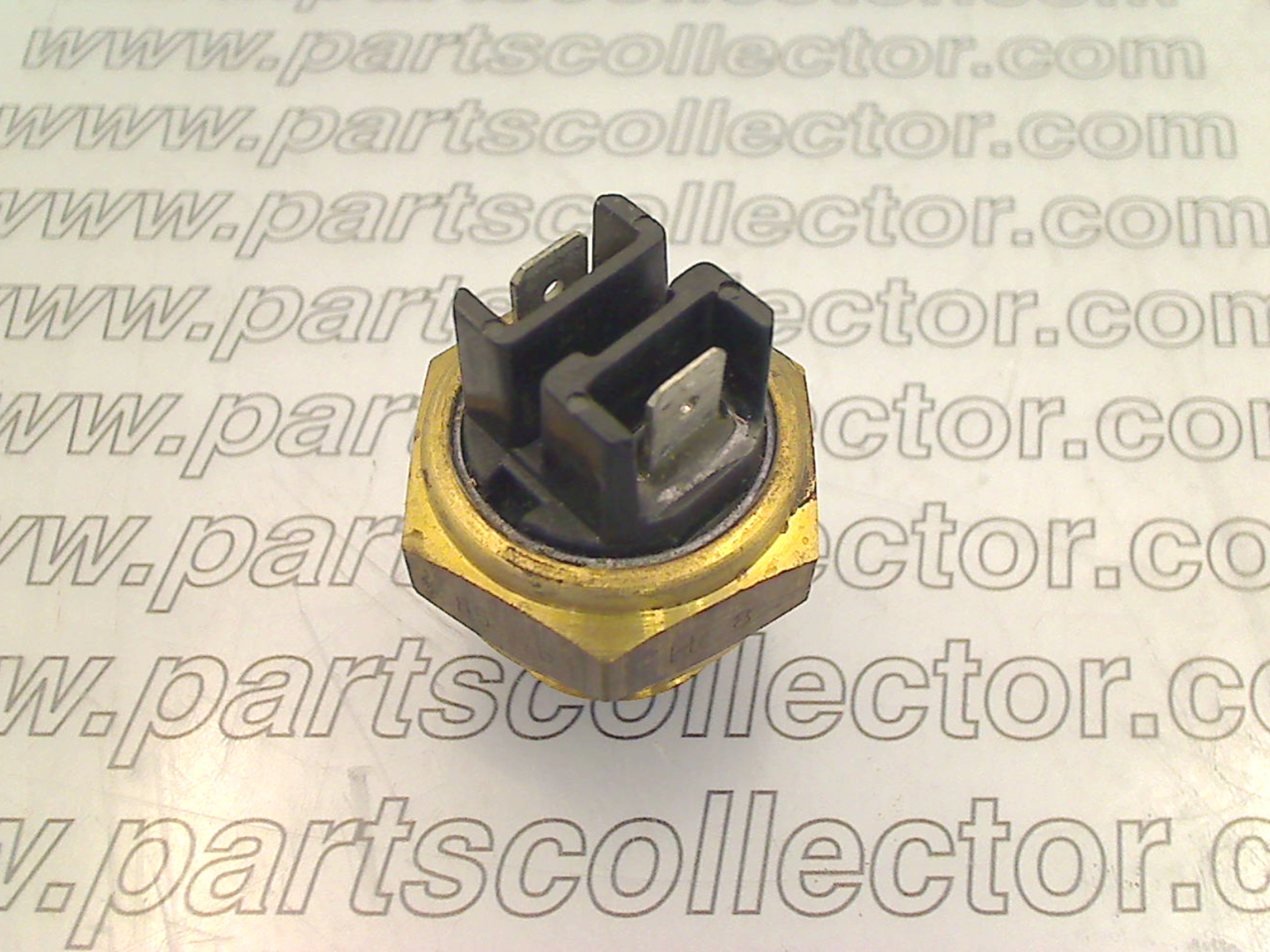 FERRARI 101507 - 168008 Electrical system code 17101 compatible with: FERRARI 208, FERRARI 208 GT4, FERRARI 208 TURBO, FERRARI 246 DINO, FERRARI 275 GTB 2, FERRARI 275 GTB 4, FERRARI 275 GTS, FERRARI 288 GTO, FERRARI 308, FERRARI 308 4V, FERRARI 308 GT4, FERRARI 308 GTB GTS, FERRARI 328, FERRARI 330 GTC, FERRARI 365 GT 2+2, FERRARI 365 GT4 2+2, FERRARI 365 GTB4 DAYTONA, FERRARI 365 GTC4 , FERRARI 400, FERRARI 412 - additional view