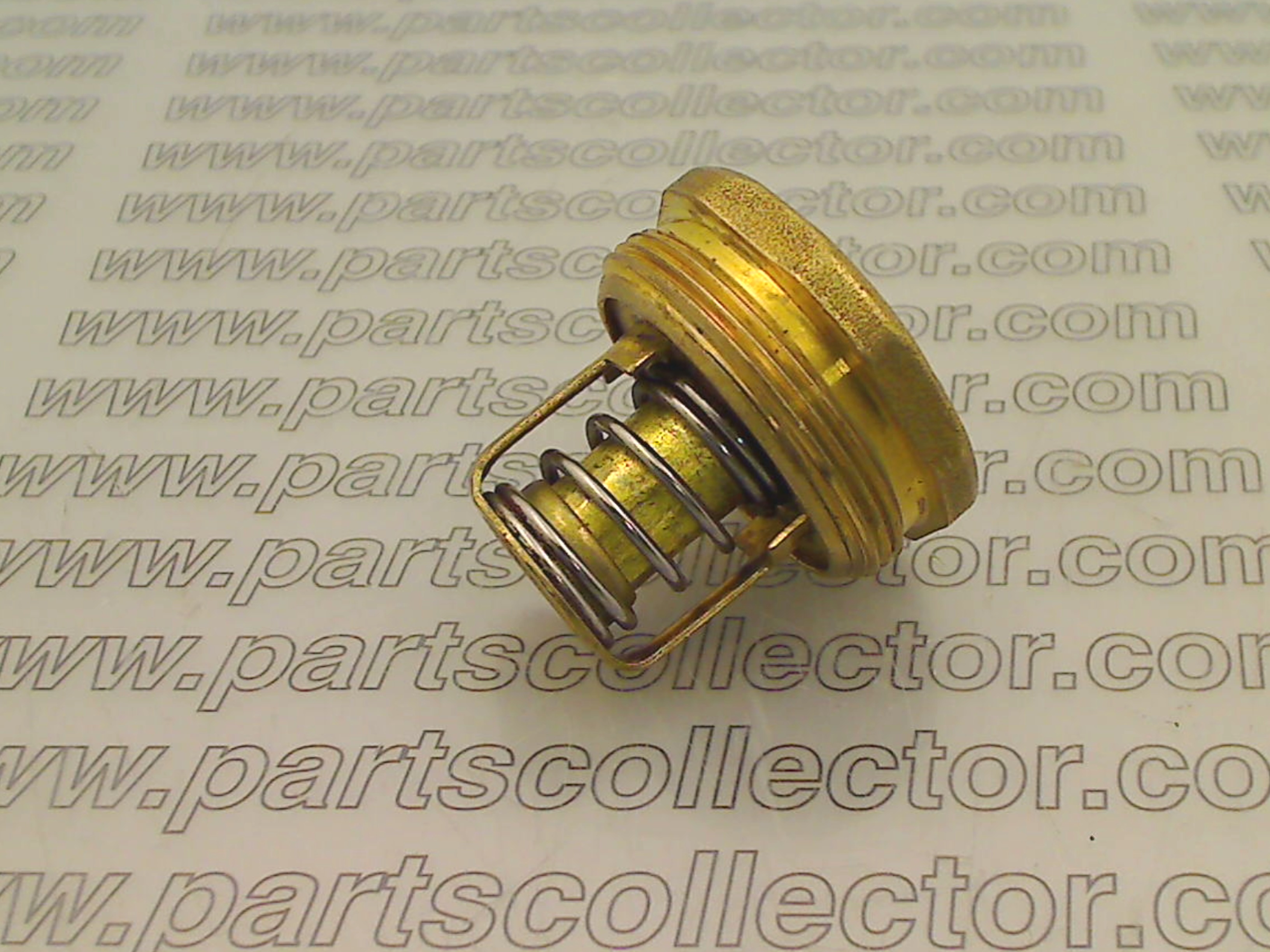 BEHR 82231828 - 60710617 Engine code 16875 compatible with: ALFA ROMEO DUETTO SPIDER 105, ALFA ROMEO GIULIA 105, LANCIA FLAVIA, LANCIA FULVIA - additional view