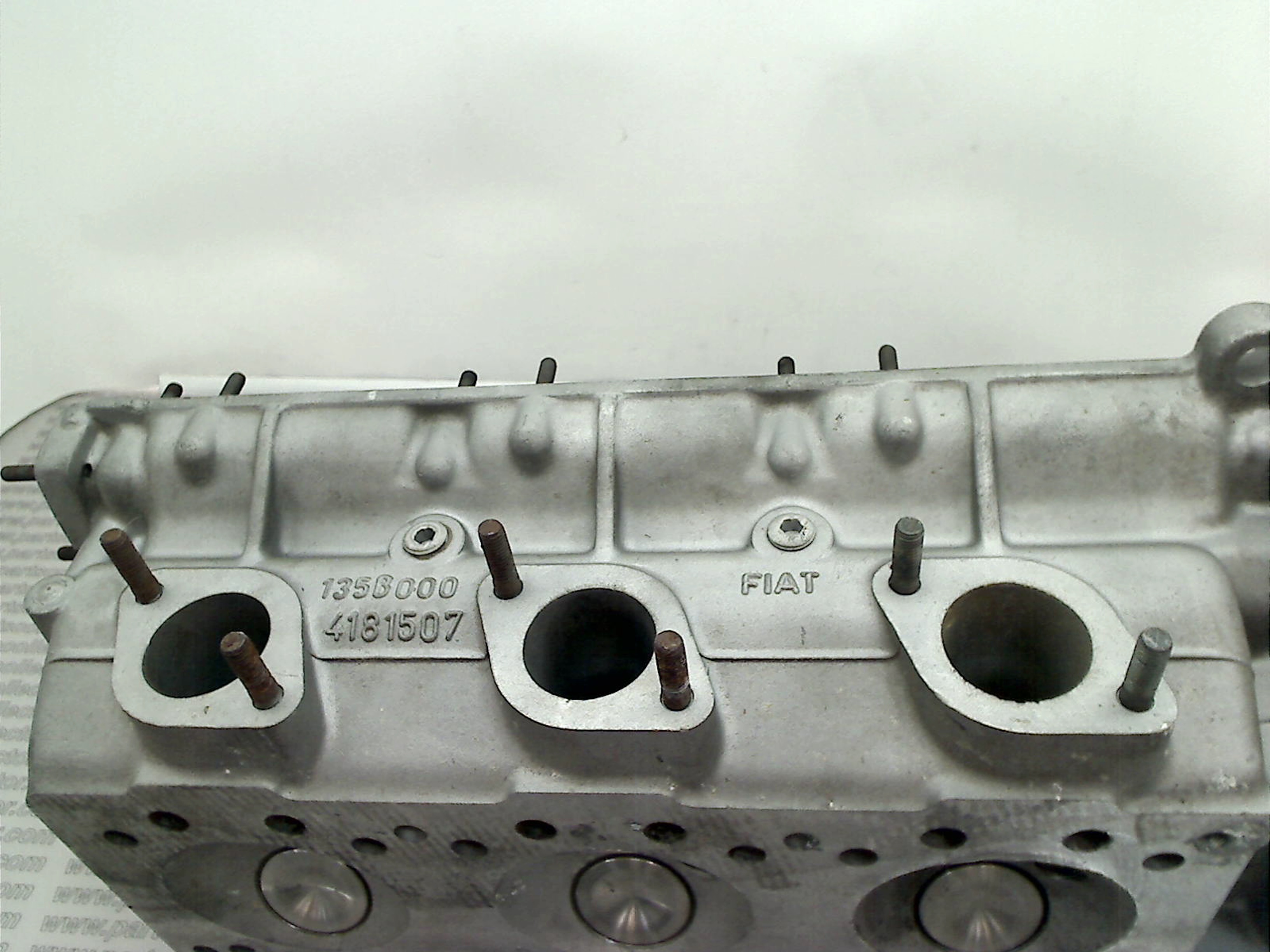 FIAT 135B000  4191507 Engine code 11824 compatible with: FIAT DINO 2000 - detail view