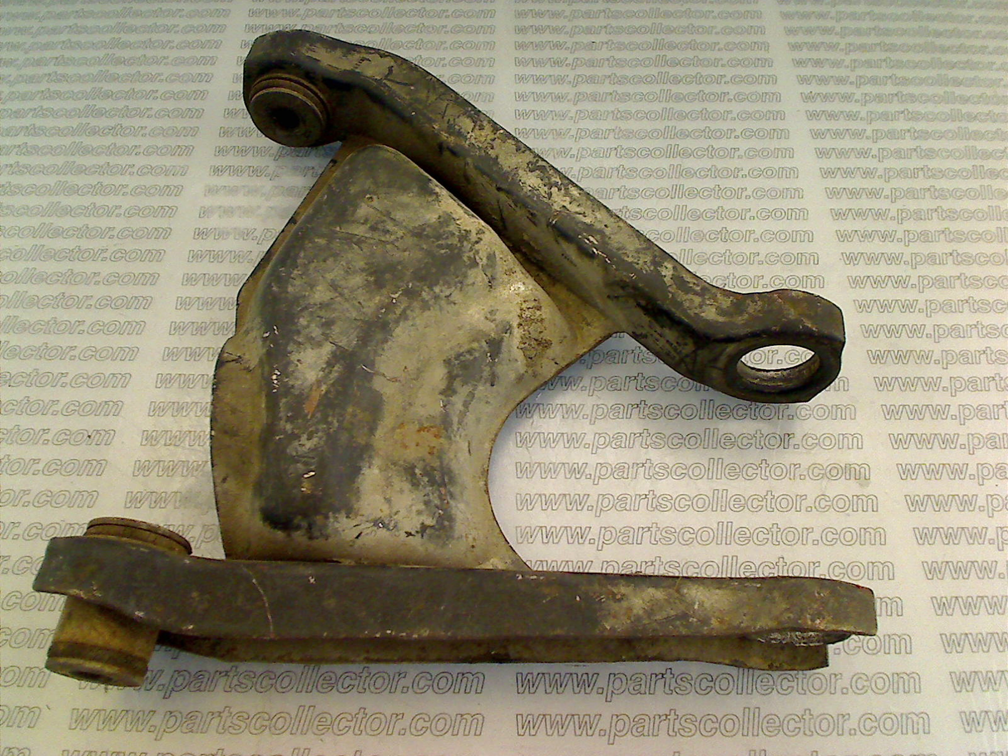 FERRARI 104422 - 602100 Suspension code 15603 compatible with: FERRARI 208, FERRARI 208 GT4, FERRARI 208 TURBO, FERRARI 246 DINO, FERRARI 308 4V, FERRARI 308 GT4, FERRARI 308 GTB GTS, FERRARI 328
