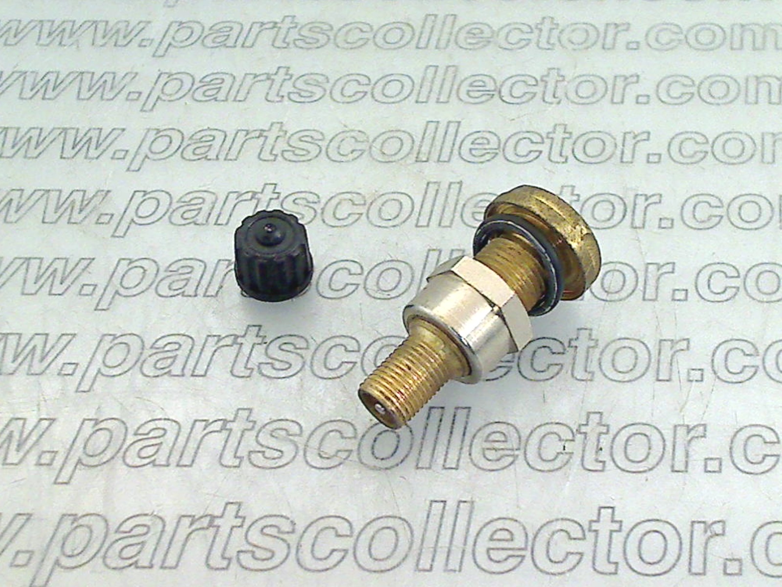 FERRARI 105069 - 174166 Steering and Wheels code 14056 compatible with: FERRARI 208, FERRARI 208 TURBO, FERRARI 246 DINO, FERRARI 288 GTO, FERRARI 308, FERRARI 308 4V, FERRARI 308 GT4, FERRARI 308 GTB GTS, FERRARI 328, FERRARI 348, FERRARI 355, FERRARI 360, FERRARI 365 GT4 2+2, FERRARI 365 GT4 BB, FERRARI 400, FERRARI 412, FERRARI 430, FERRARI 456, FERRARI 512BB, FERRARI 512BBi