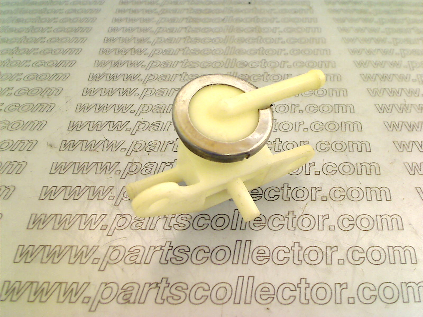 MASERATI 319220102 Fuel system - Exhaust code 12336 compatible with: MASERATI 3200, MASERATI GHIBLI 2.8 V6, MASERATI QUATTROPORTE 2.8 V6, MASERATI QUATTROPORTE 3.2 V8 - additional view