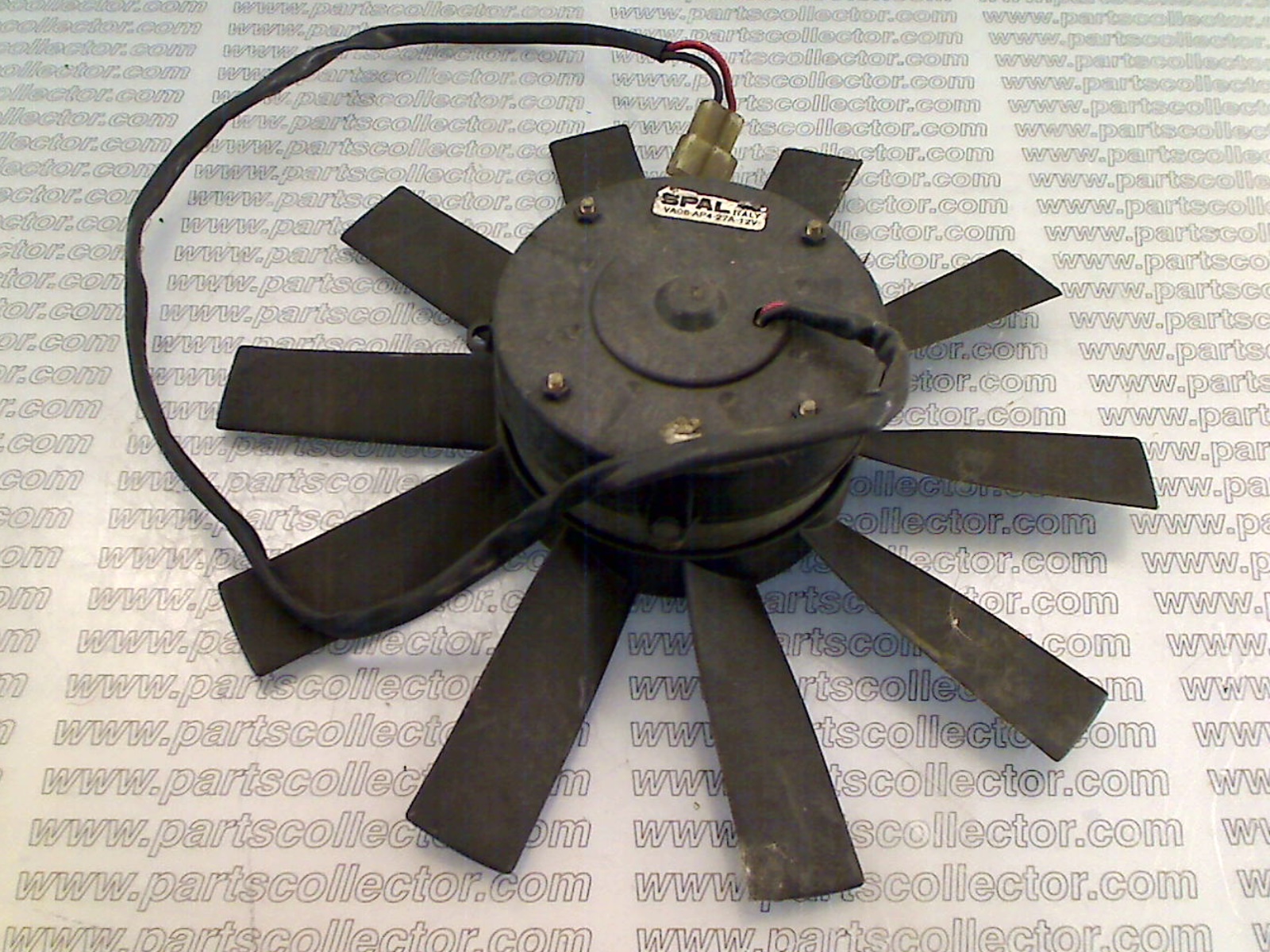 SPAL 323332102 - VA06-AP4-27A-12V Engine code 12300 compatible with: MASERATI BITURBO - detail view