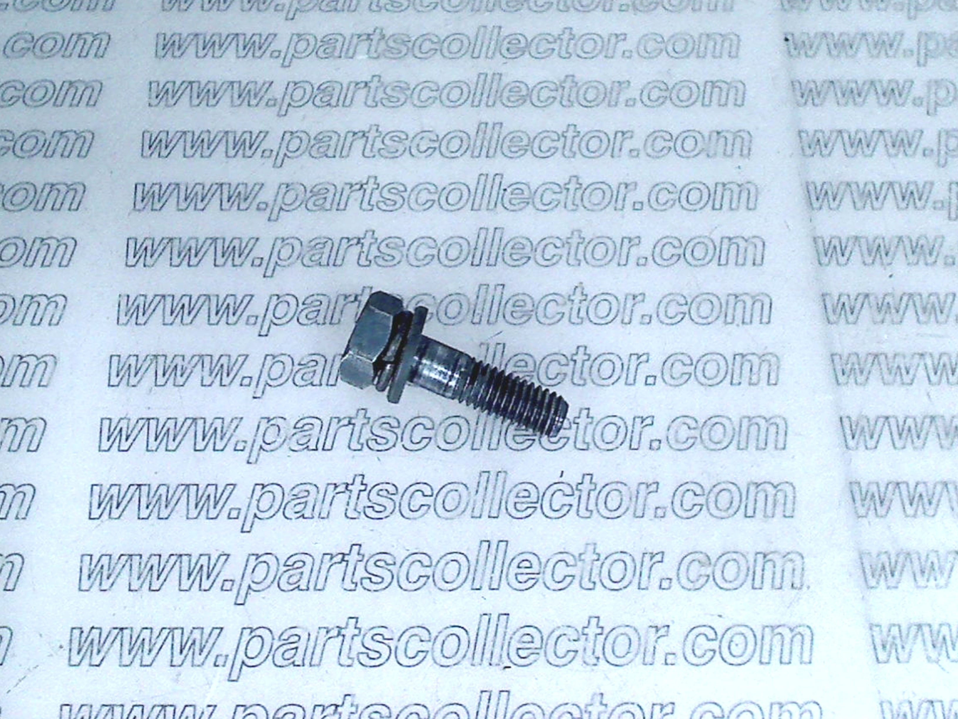 MASERATI BN 55117 Engine code 18816 compatible with: MASERATI GHIBLI AM115, MASERATI INDY AM116, MASERATI MEXICO AM112, MASERATI QUATTROPORTE AM107