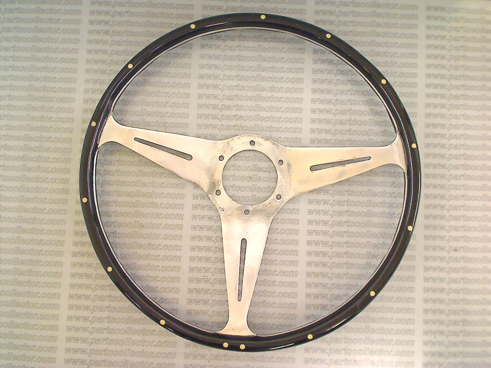 MASERATI 13514 / 47115 Steering and Wheels code 4873 compatible with: MASERATI 3500 AM101, MASERATI SEBRING AM101