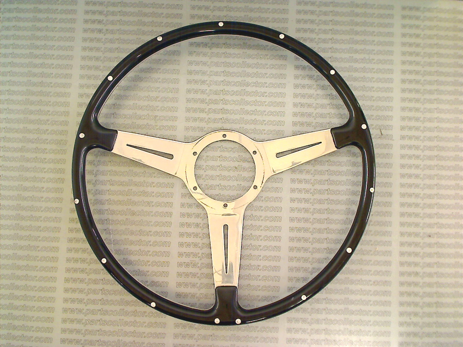 MASERATI 13514 / 47115 Steering and Wheels code 14337 compatible with: MASERATI 3500 AM101