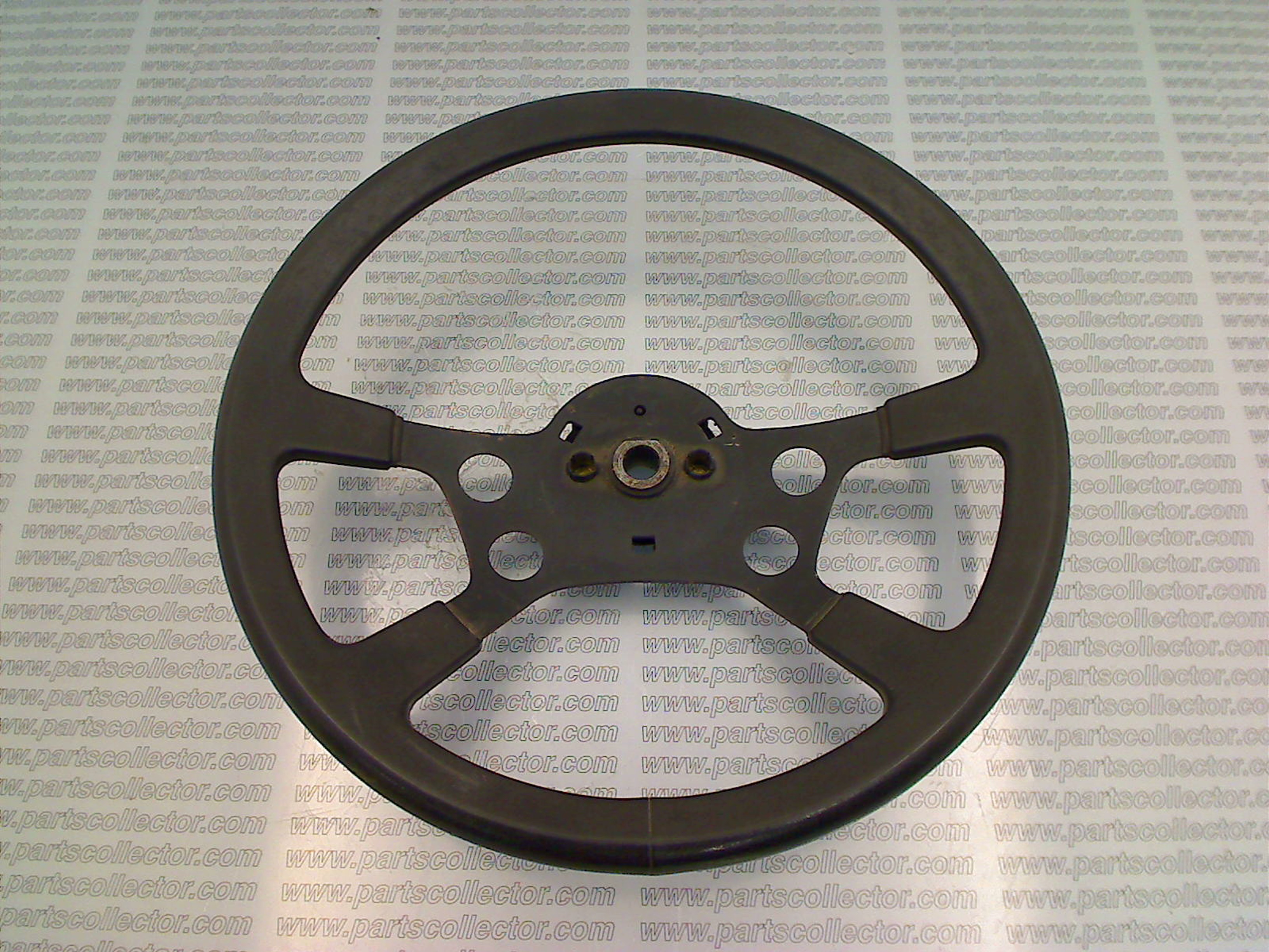FIAT  Steering and Wheels code 1386 compatible with: FIAT X1/9