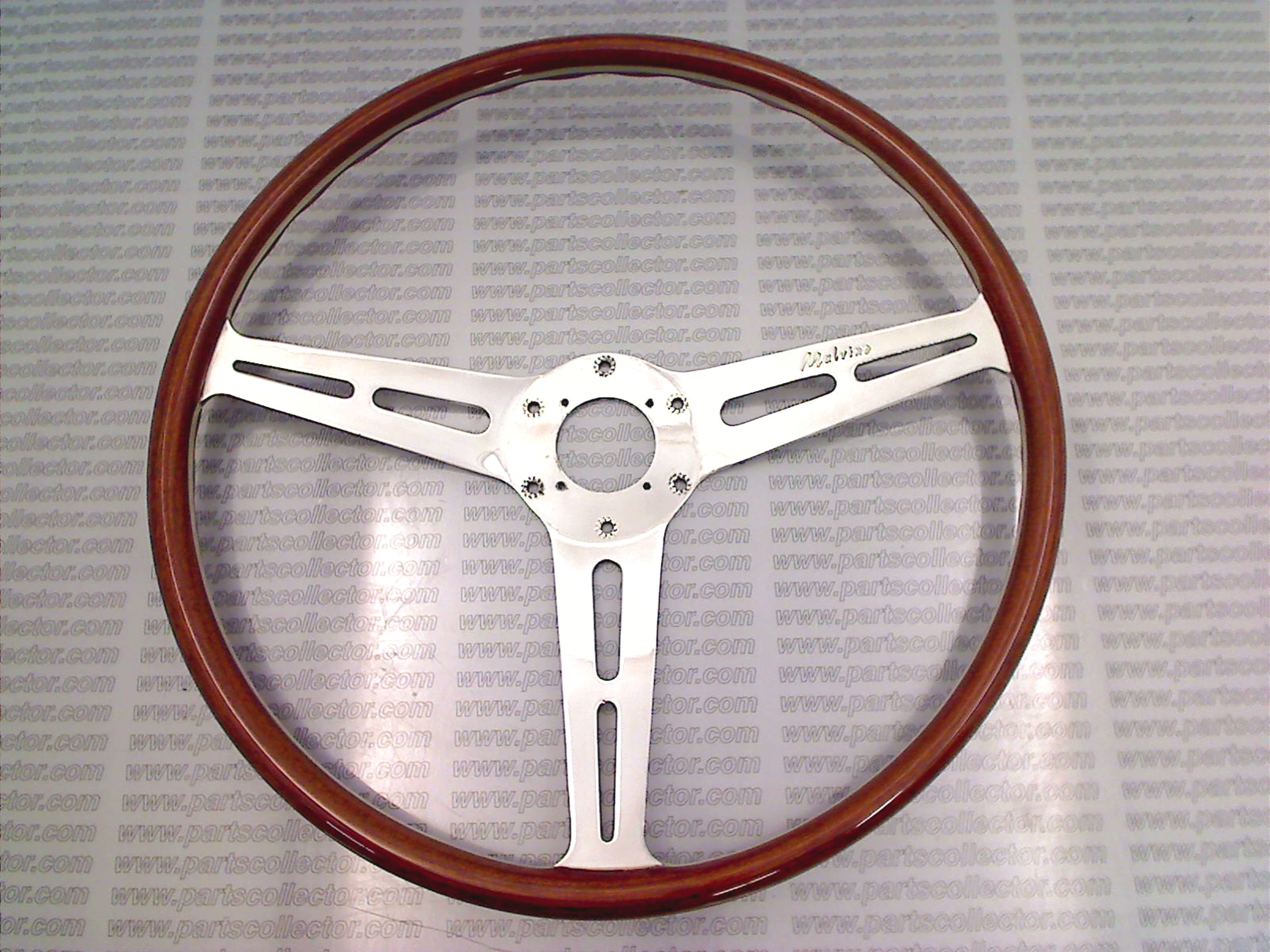 MALVINO 107 GS 57929 Steering and Wheels code 16125 compatible with: MASERATI MISTRAL AM109, MASERATI QUATTROPORTE AM107