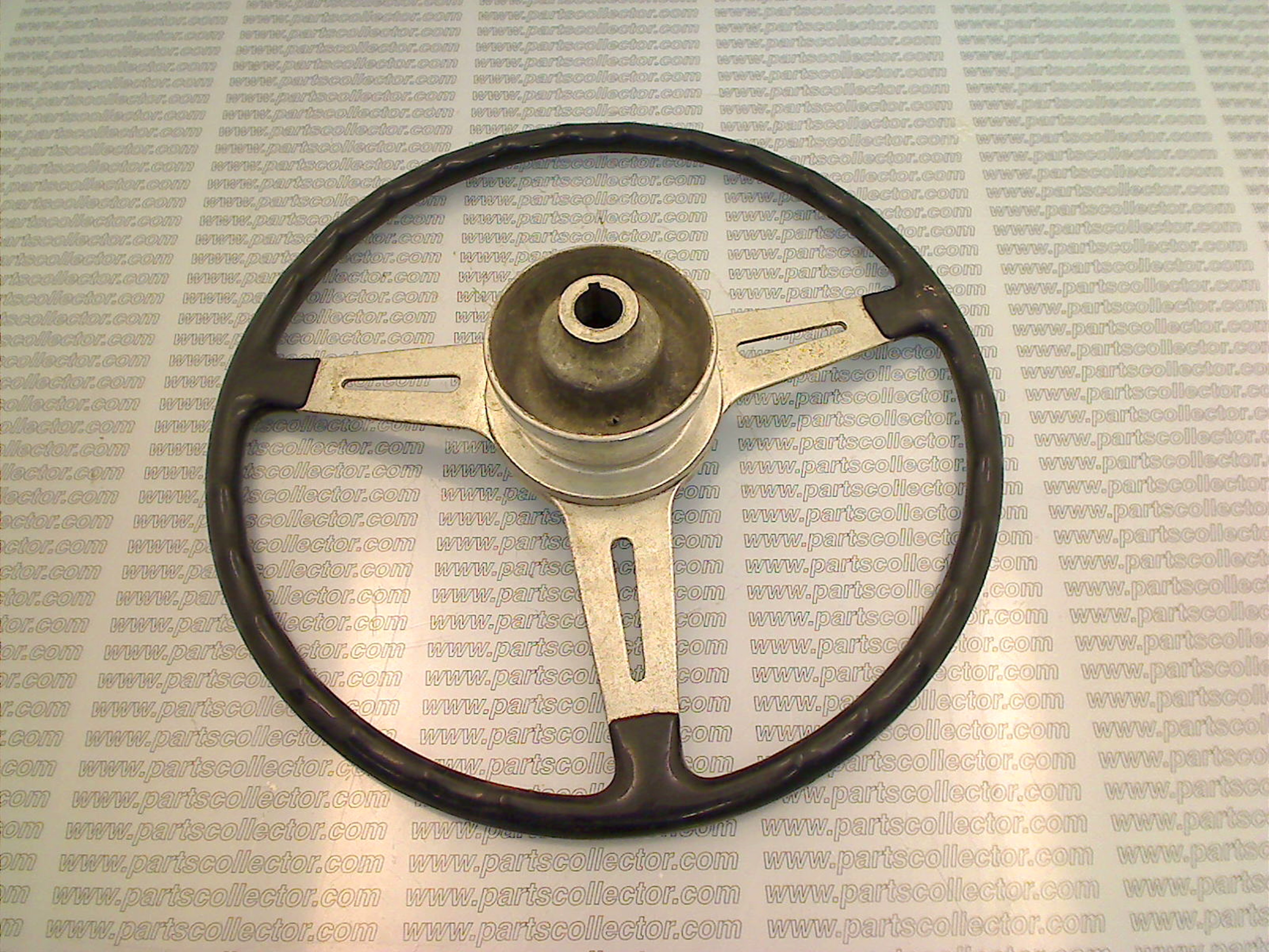 ALFA ROMEO  Steering and Wheels code 16134 compatible with: ALFA ROMEO ALFA ROMEO, ALFA ROMEO GIULIA 105 - additional view