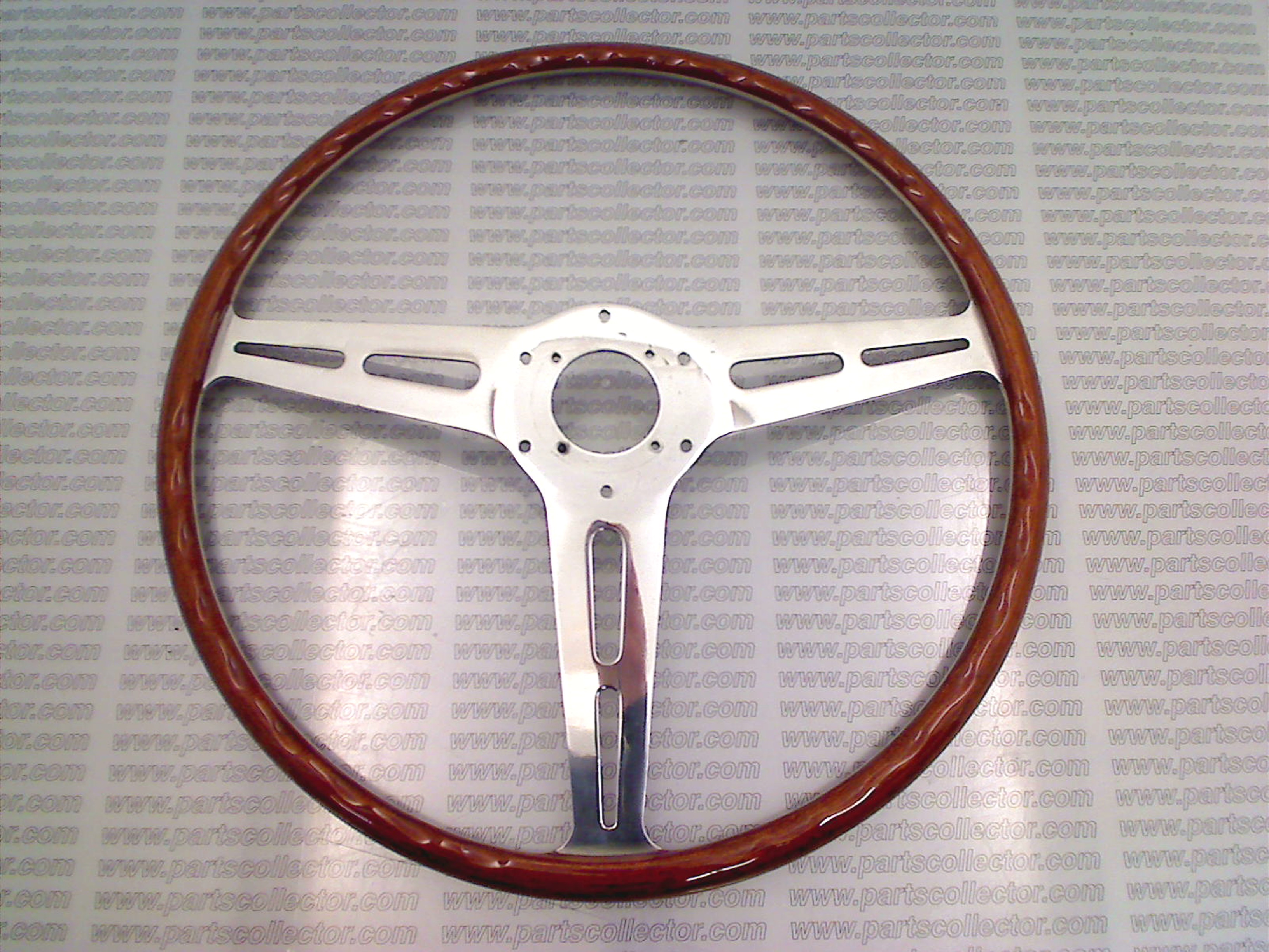 MALVINO 107 GS 57929 Steering and Wheels code 16125 compatible with: MASERATI MISTRAL AM109, MASERATI QUATTROPORTE AM107 - detail view