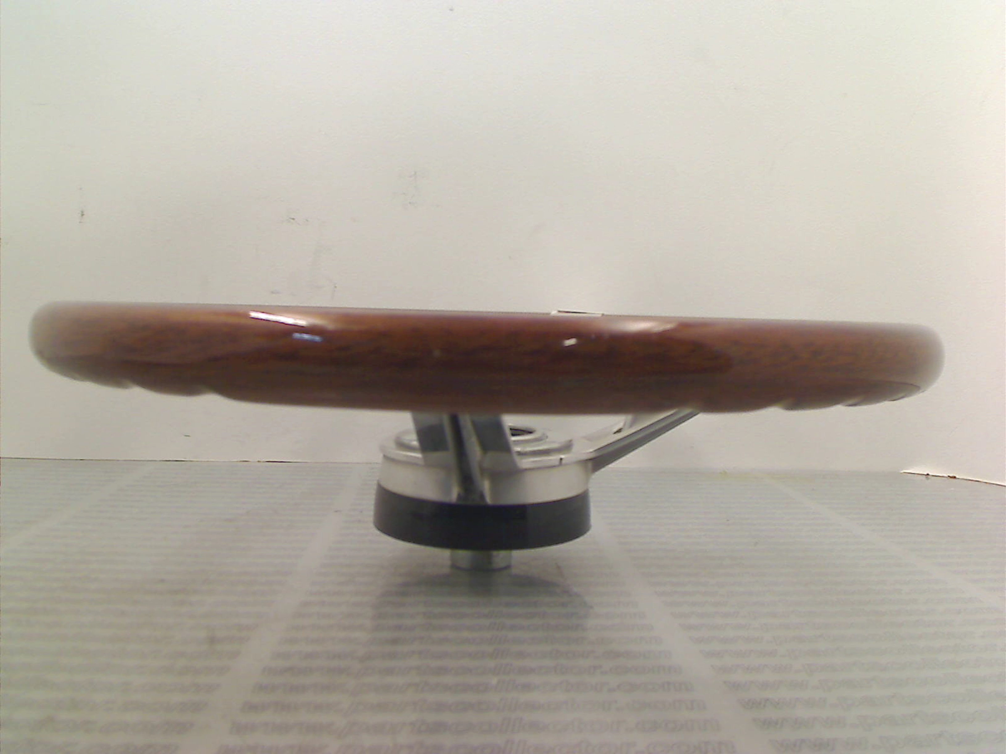 HELLEBORE  Steering and Wheels code 52 compatible with: ALFA ROMEO 1300-1600-1750-2000 GT /BERTONE - detail view
