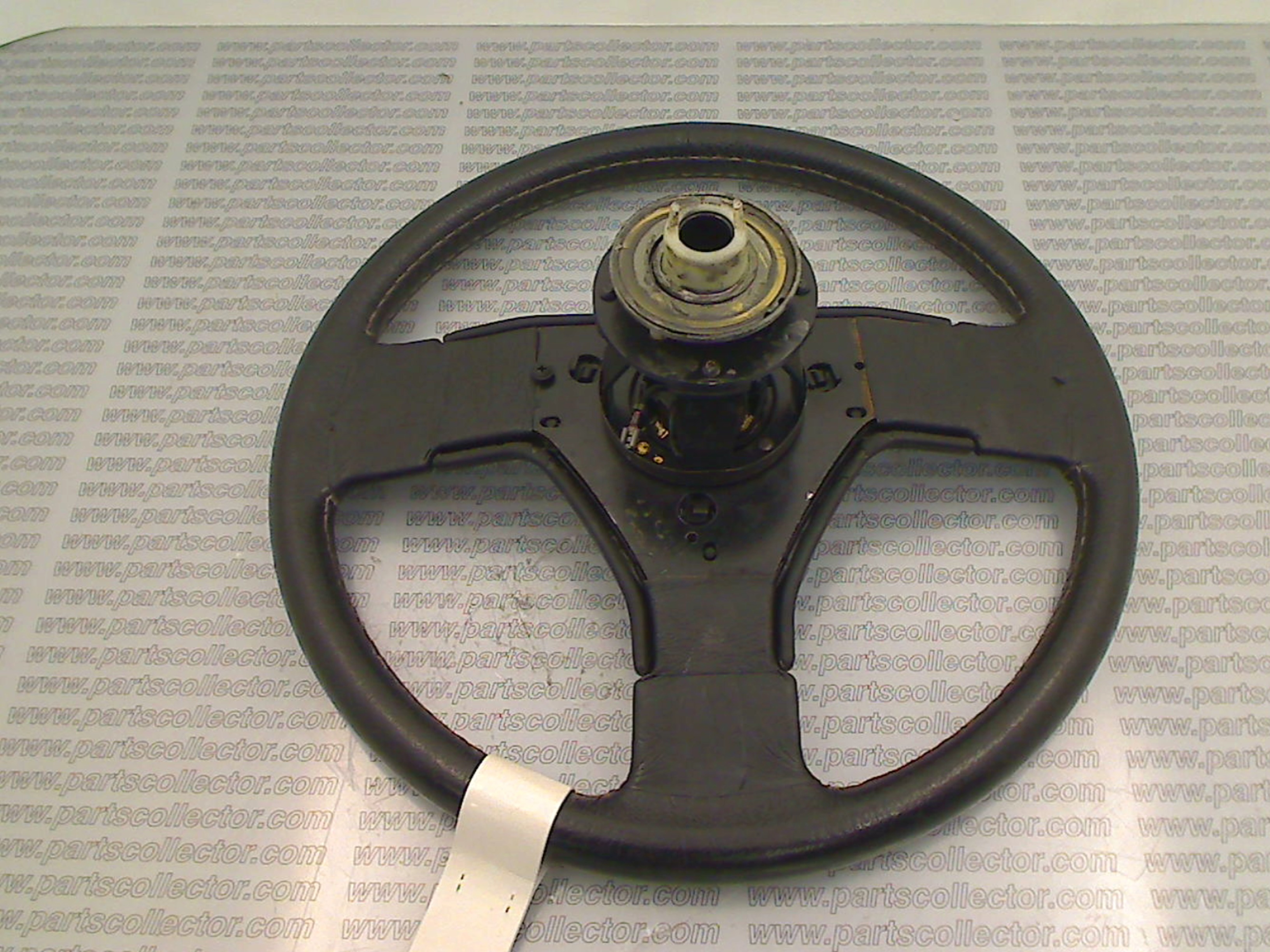 ALFA ROMEO  Steering and Wheels code 6694 compatible with: ALFA ROMEO 75 - additional view