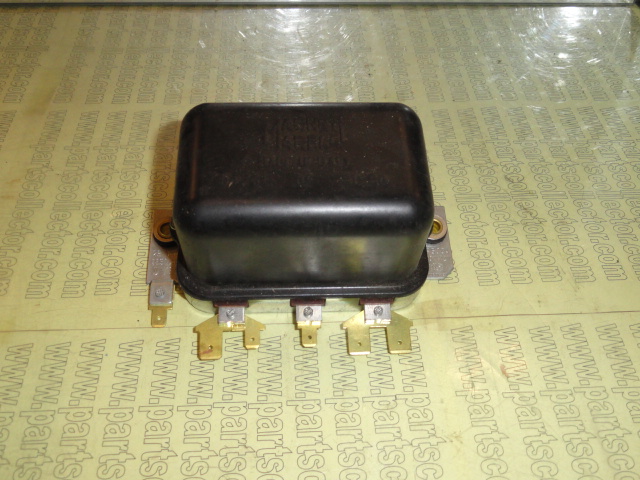 VOLTAGE REGULATOR