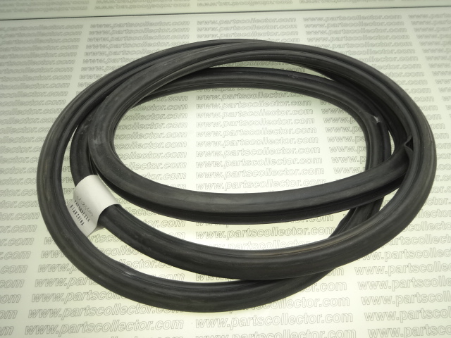 WINDSCREEN RUBBER