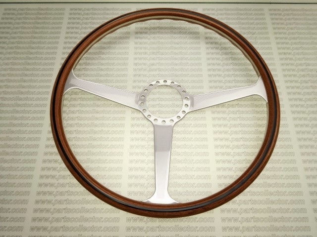 STEERING WHEEL     DIAMETER 420 mm