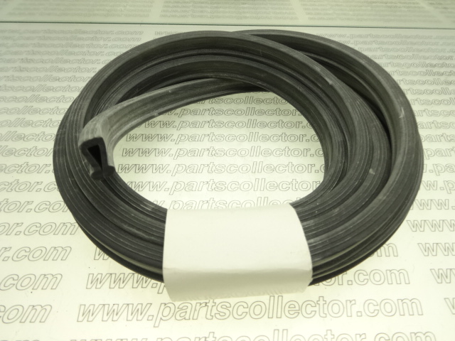 WINDSCREEN RUBBER