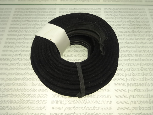 DOOR GLASS GUIDE RUBBER