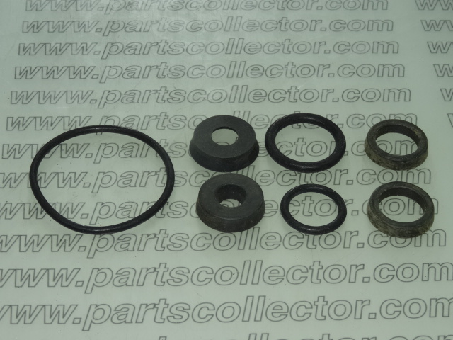 MASTER CYLINDER  REPAIR KIT