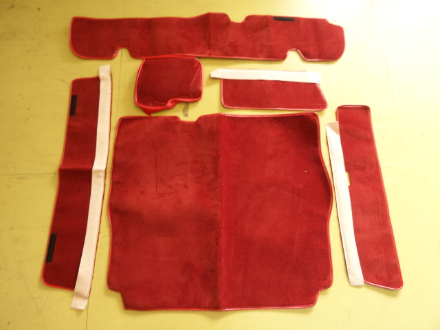 SET MOQUETTE ROSSA PER BAULE