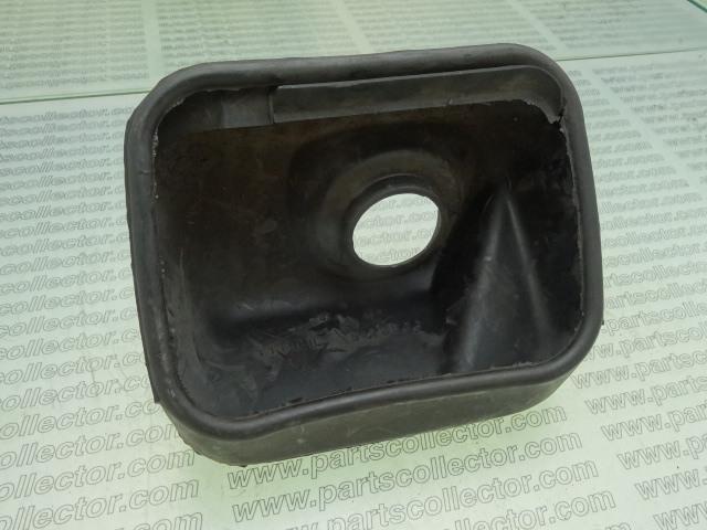 PETROL TANK RUBBER