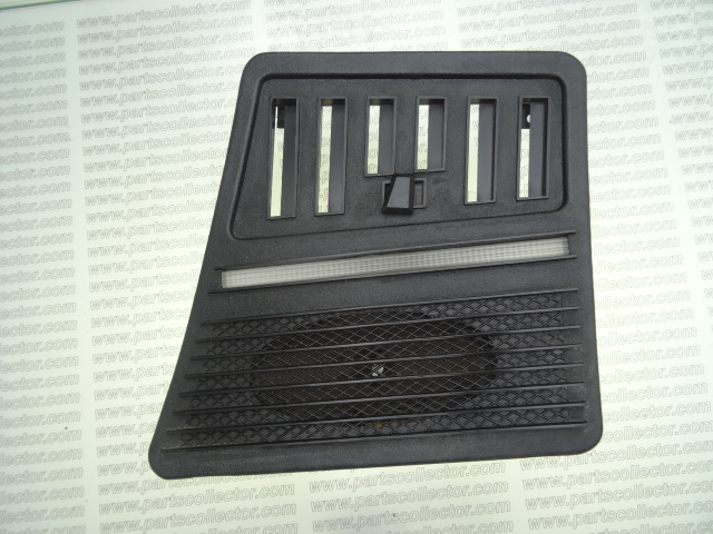 TRIM PANEL AIR SCOOP RH