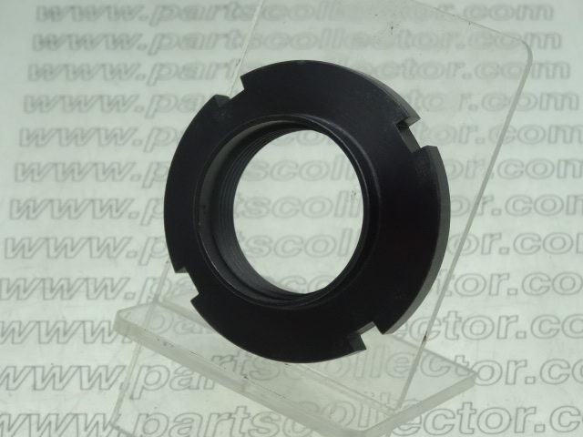 GEARBOX NUT RH