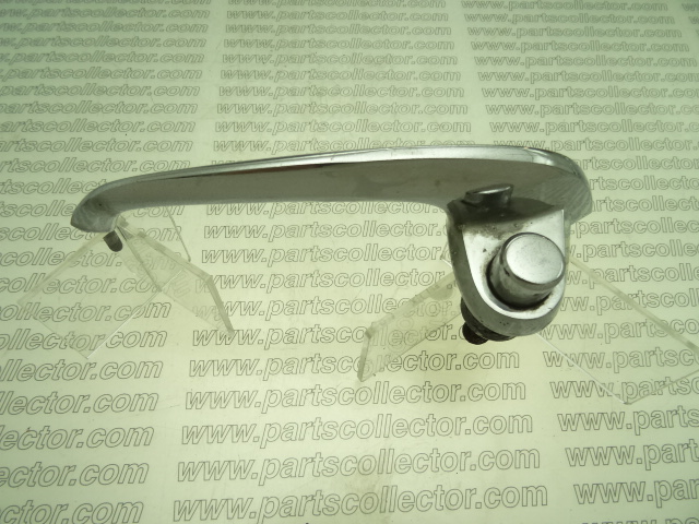 DOOR HANDLE REAR LH