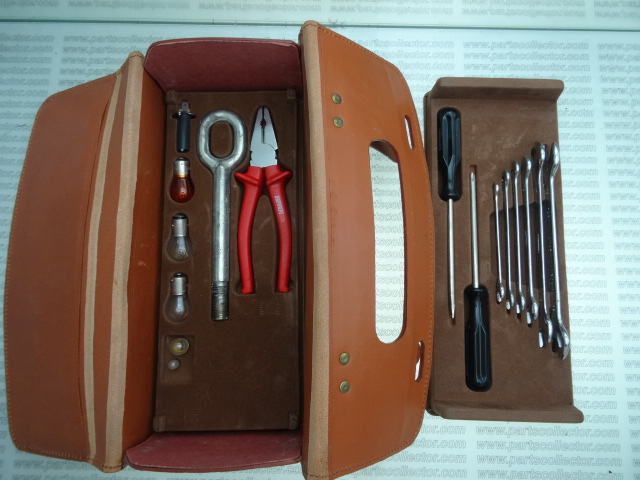 TOOLS SET