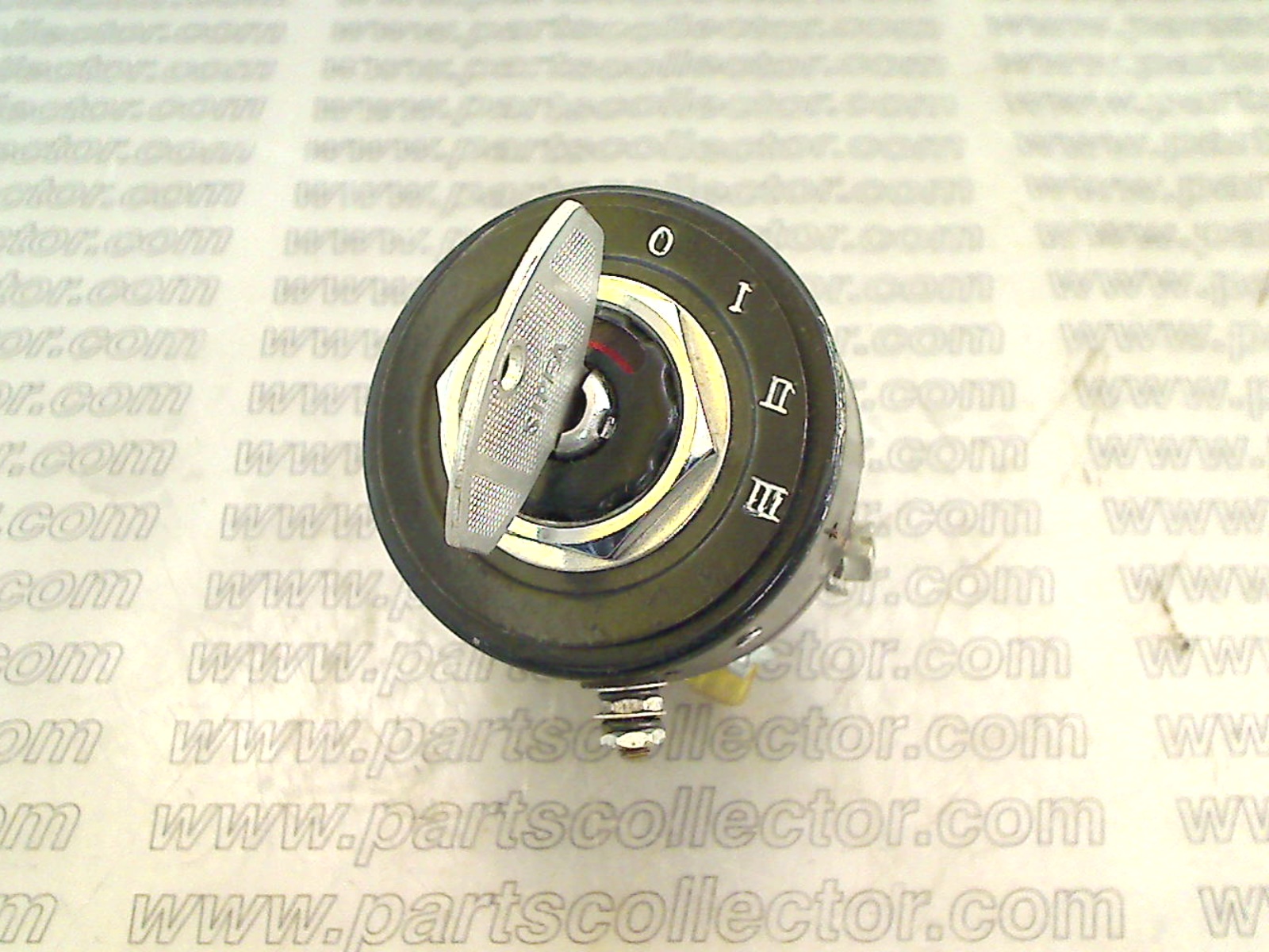 IGNITION SWITCH WITH KEY