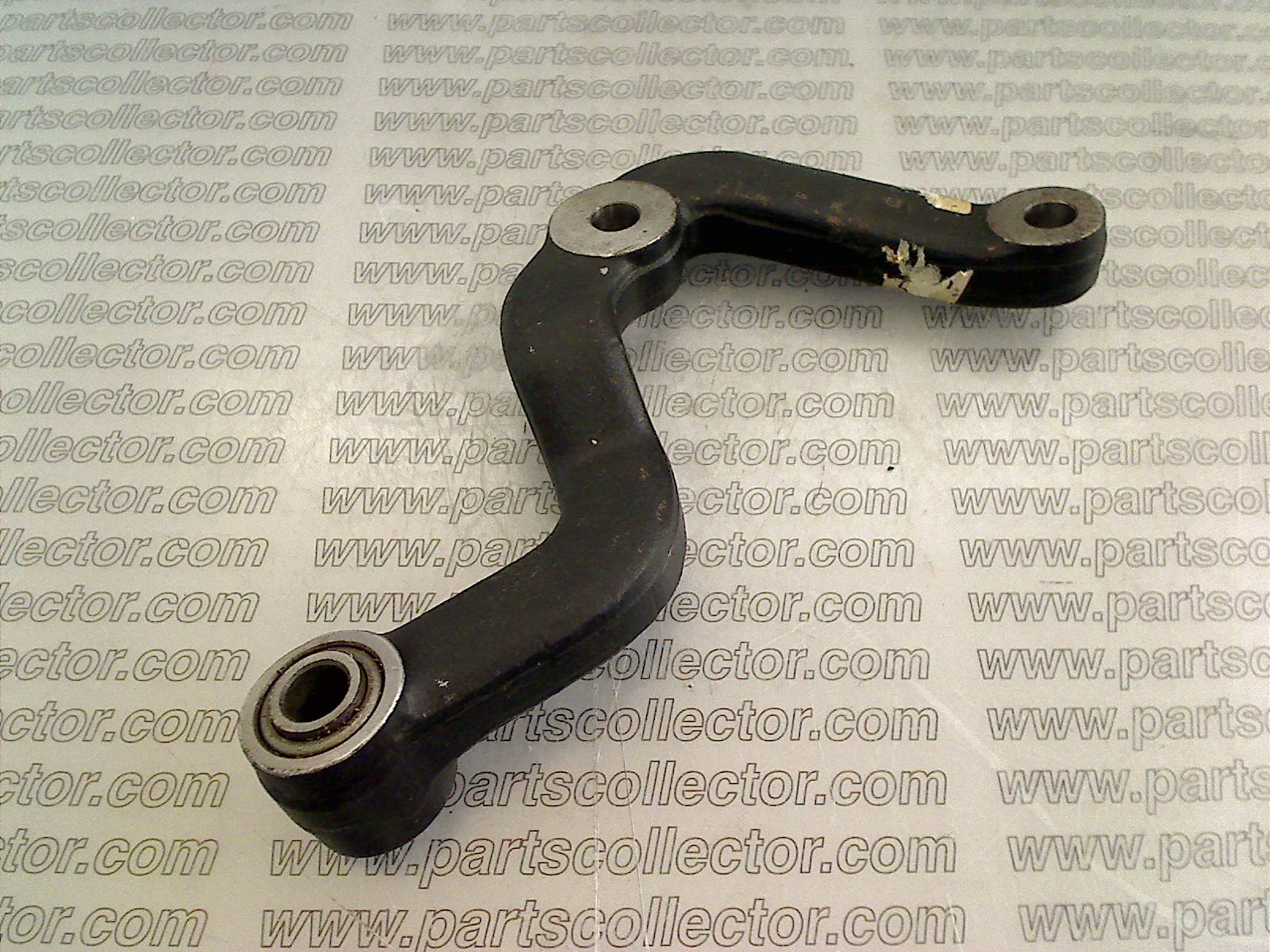 LH STEERING ARM