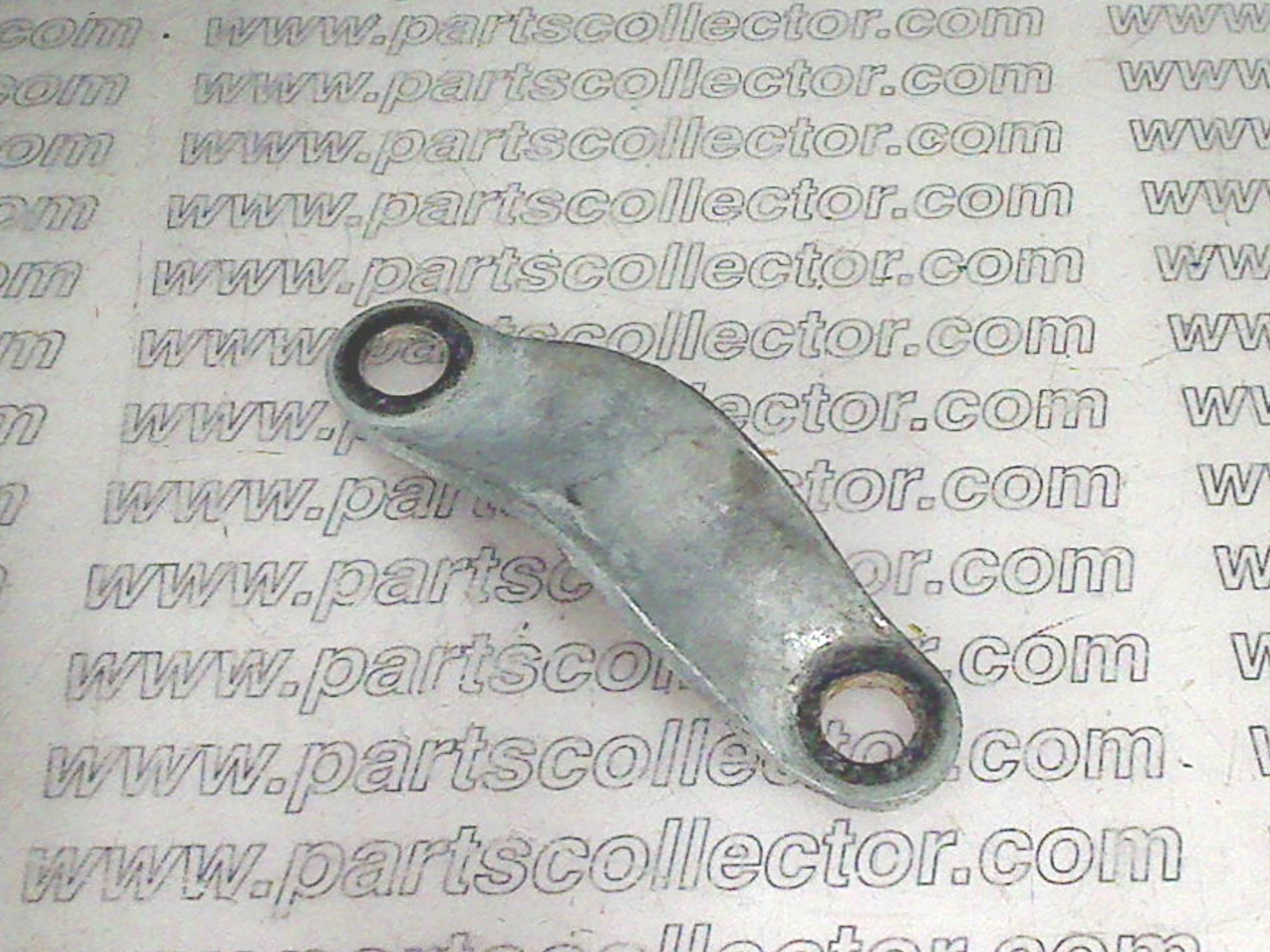BRACCIALE STAFFA PER SOLLEVAMENTO MOTORE ALFA ROMEO GIULIETTA 750 GIULIA 101