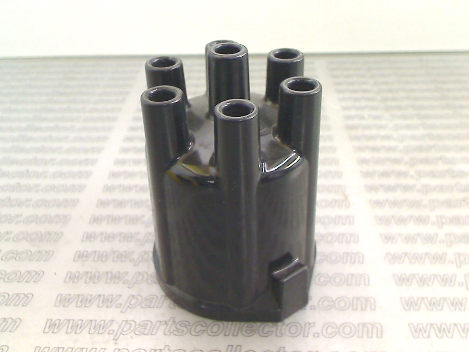 DISTRIBUTOR CAP