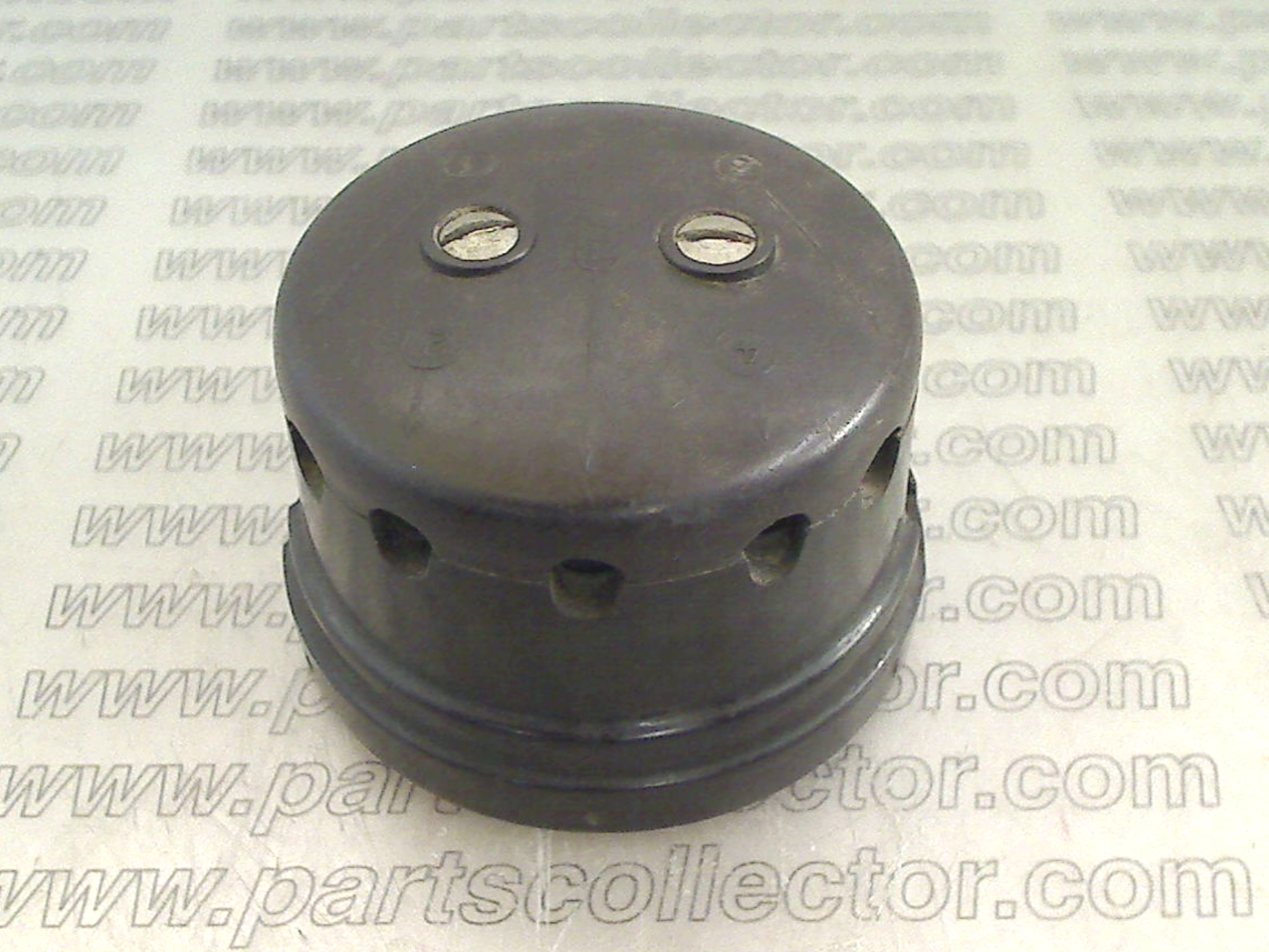 DISTRIBUTOR CAP