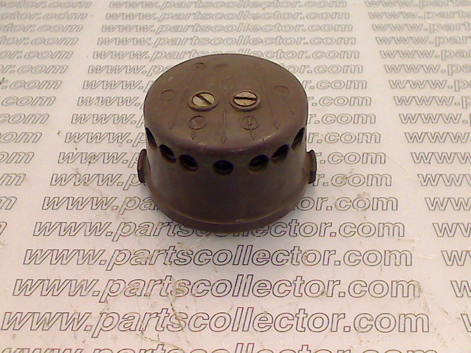 DISTRIBUTOR CAP