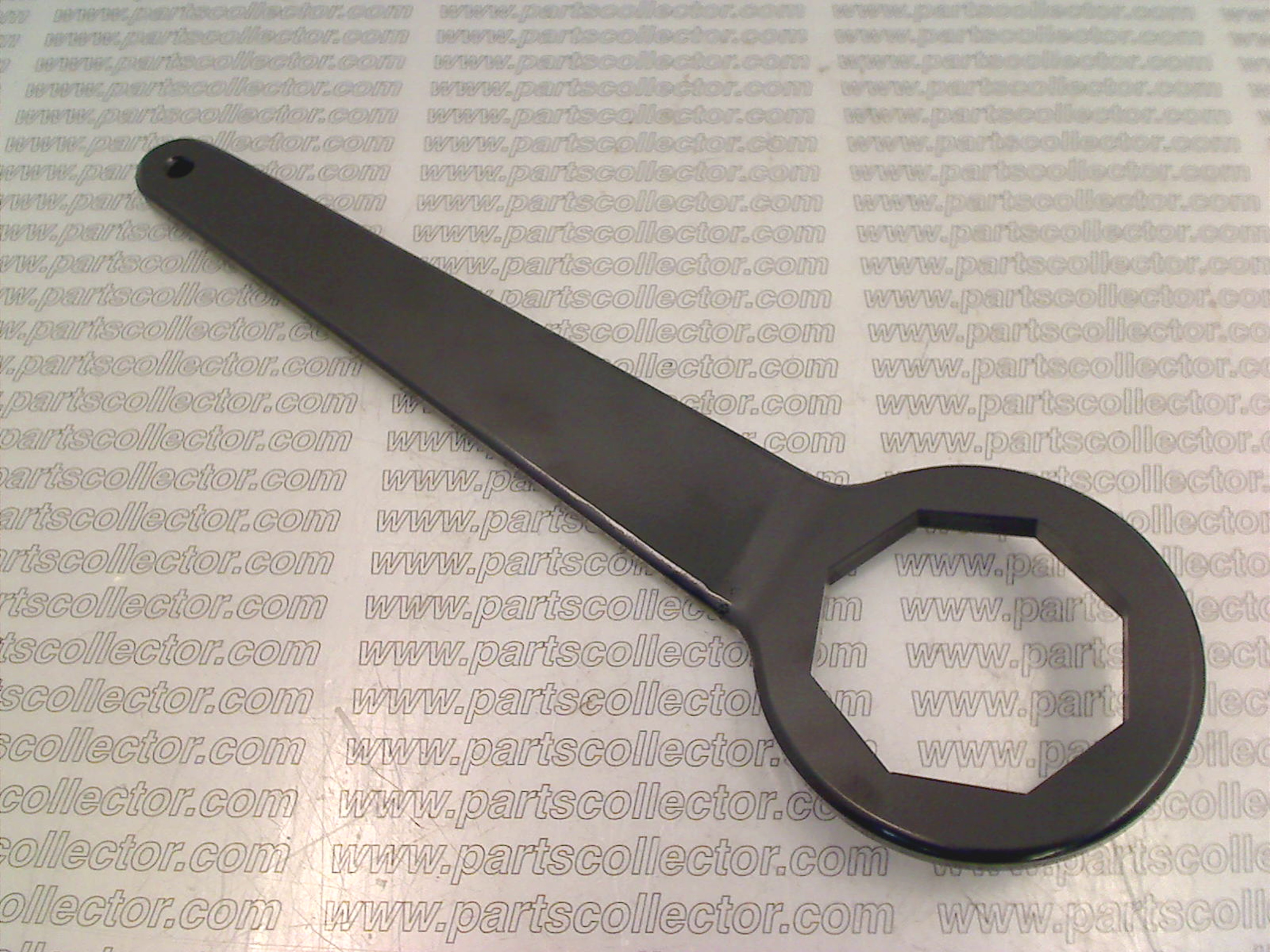 WHEEL HUB WRENCH