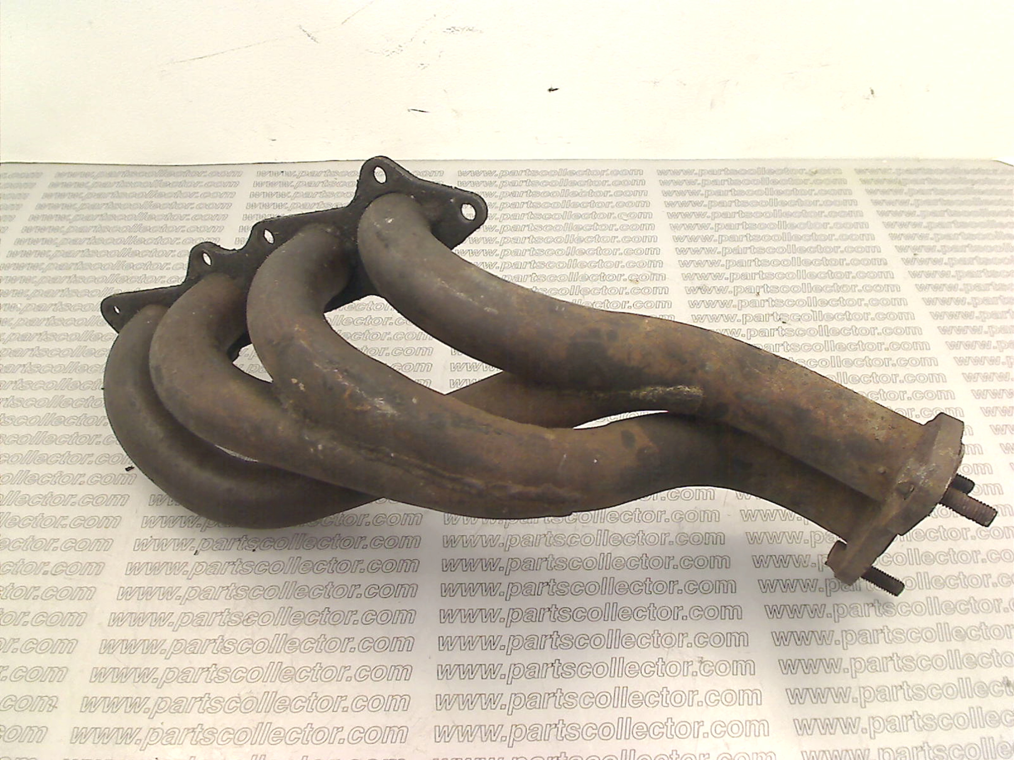 EXHAUST MANIFOLD