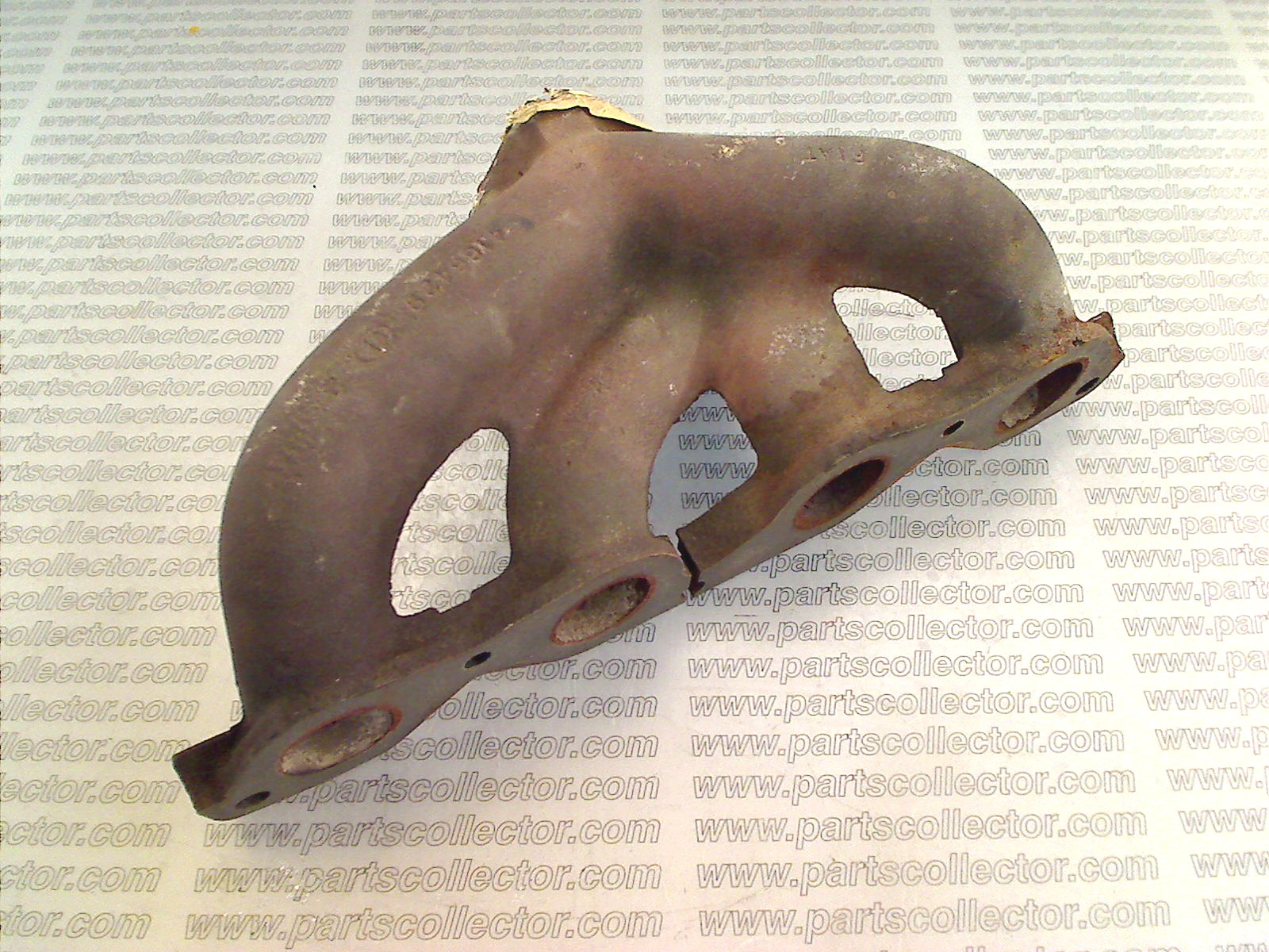 EXHAUST MANIFOLD