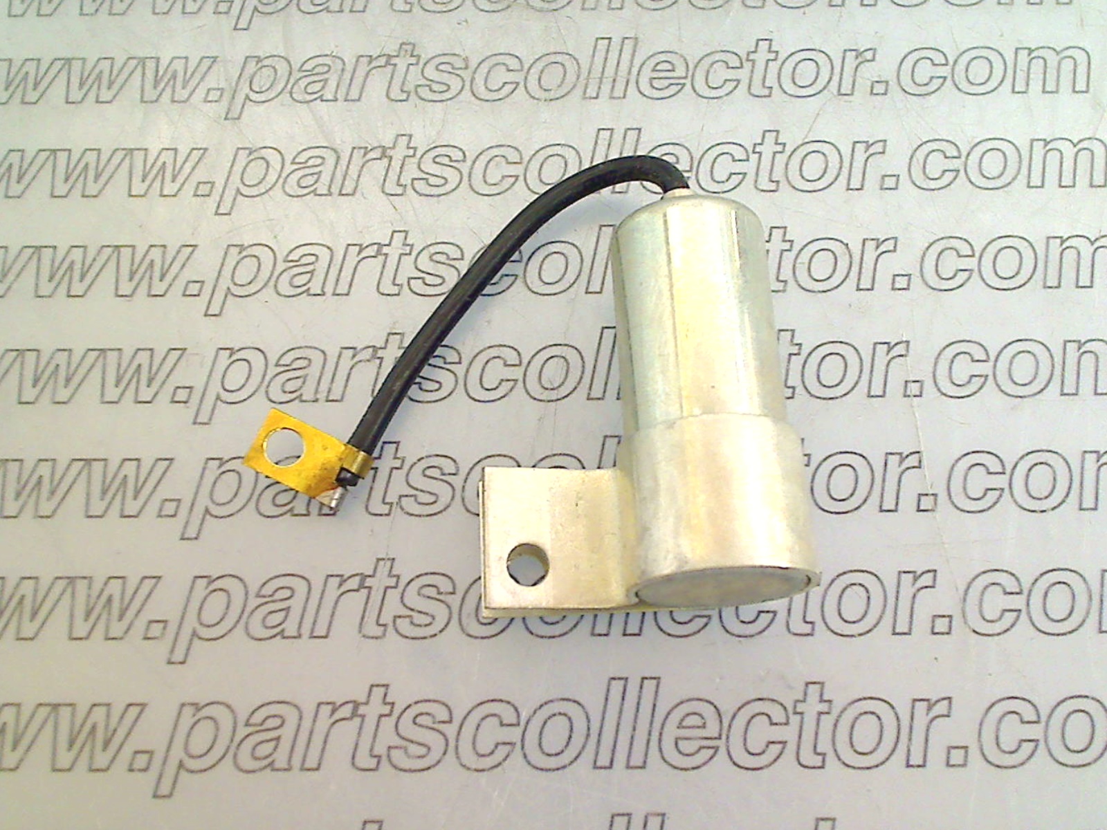 CAPACITOR