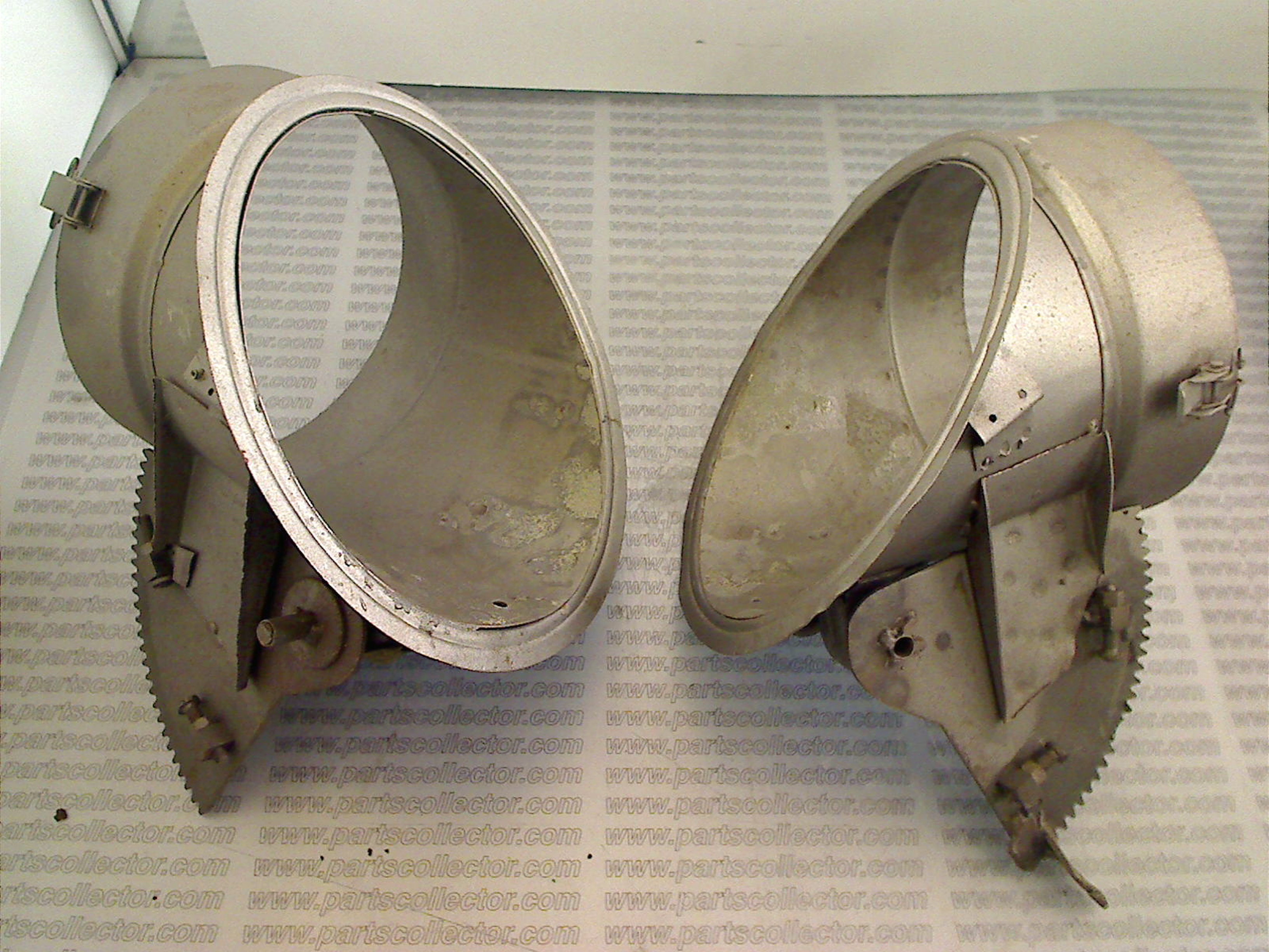 HEADLIGHTS HOUSING PAIR