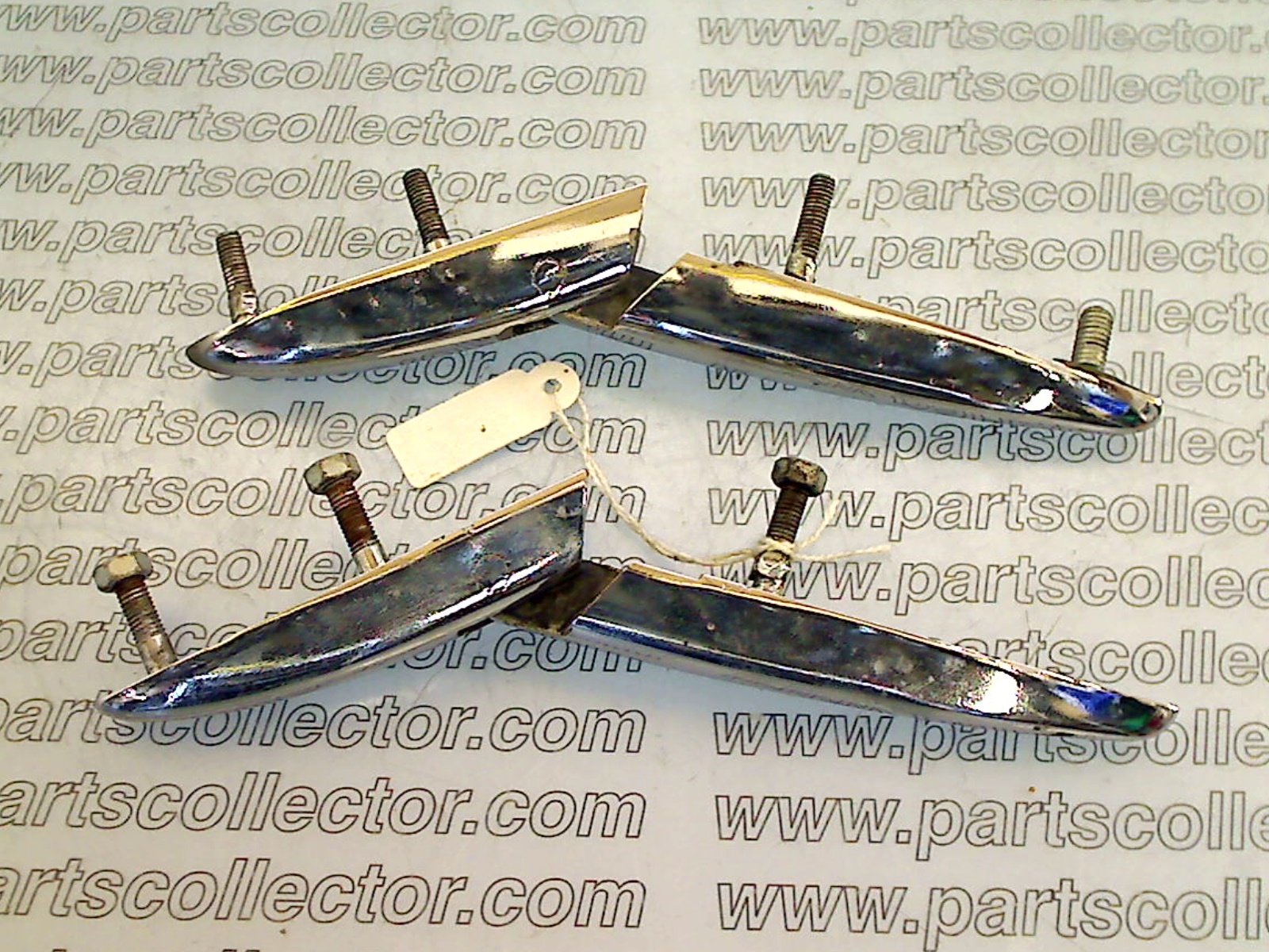 PAIR OF TRUNK HINGES RH LH