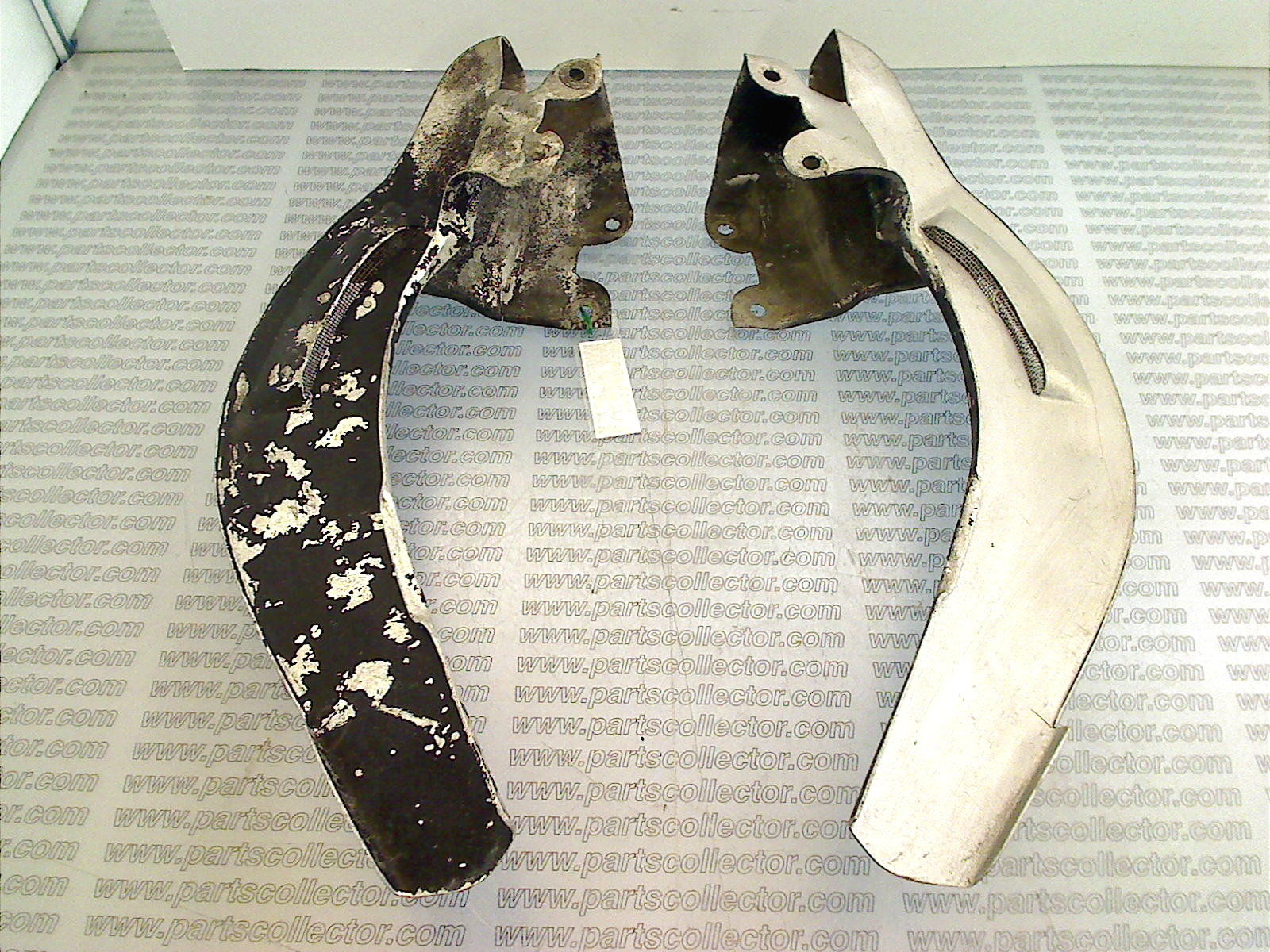 BRAKE SHIELDS PAIR