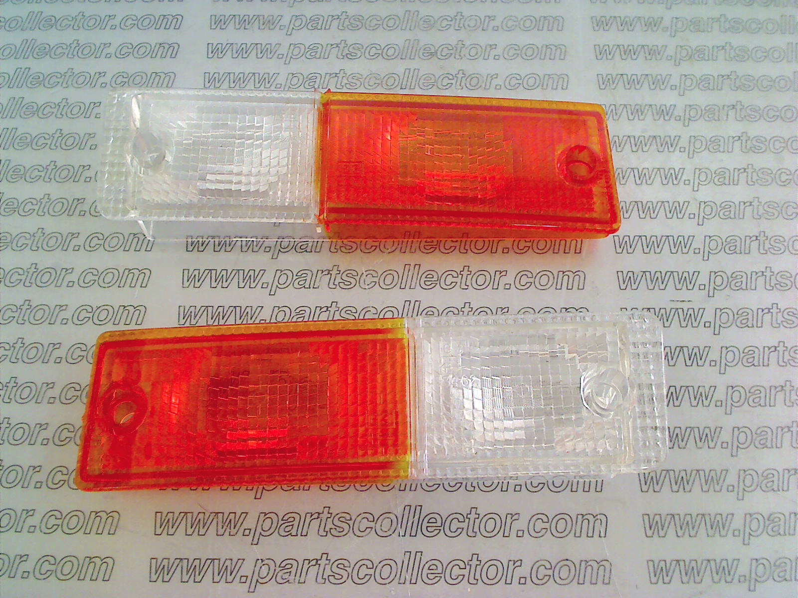 PAIR OF DIRECTION LIGHT LENS