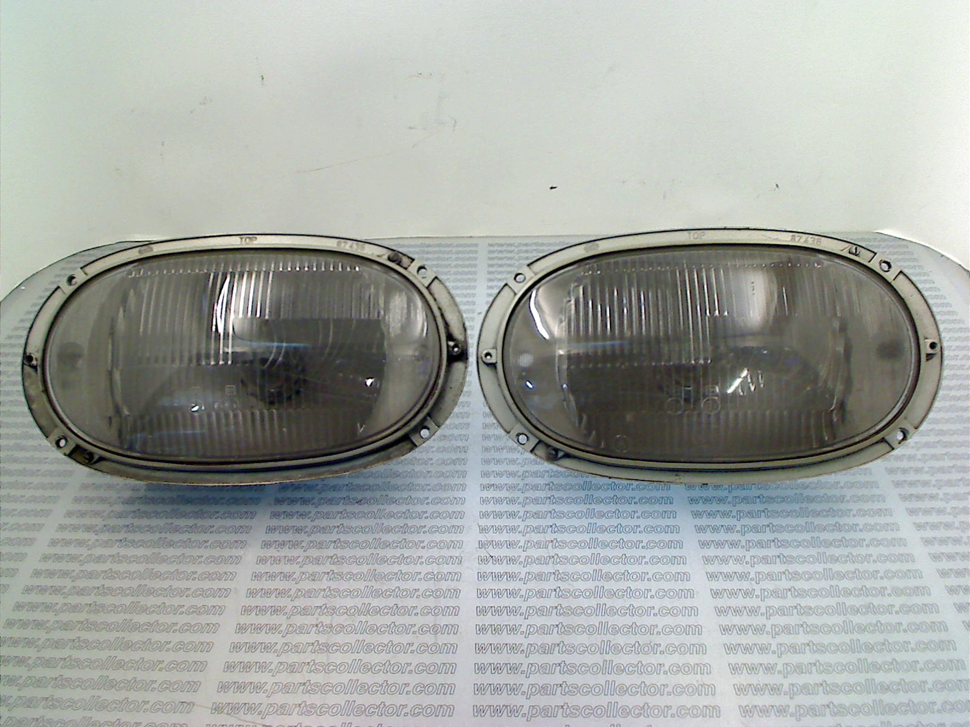 HEADLIGHTS PAIR